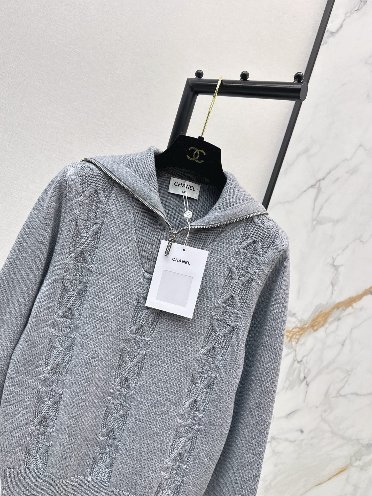 Chan 25fw zip knit jumper