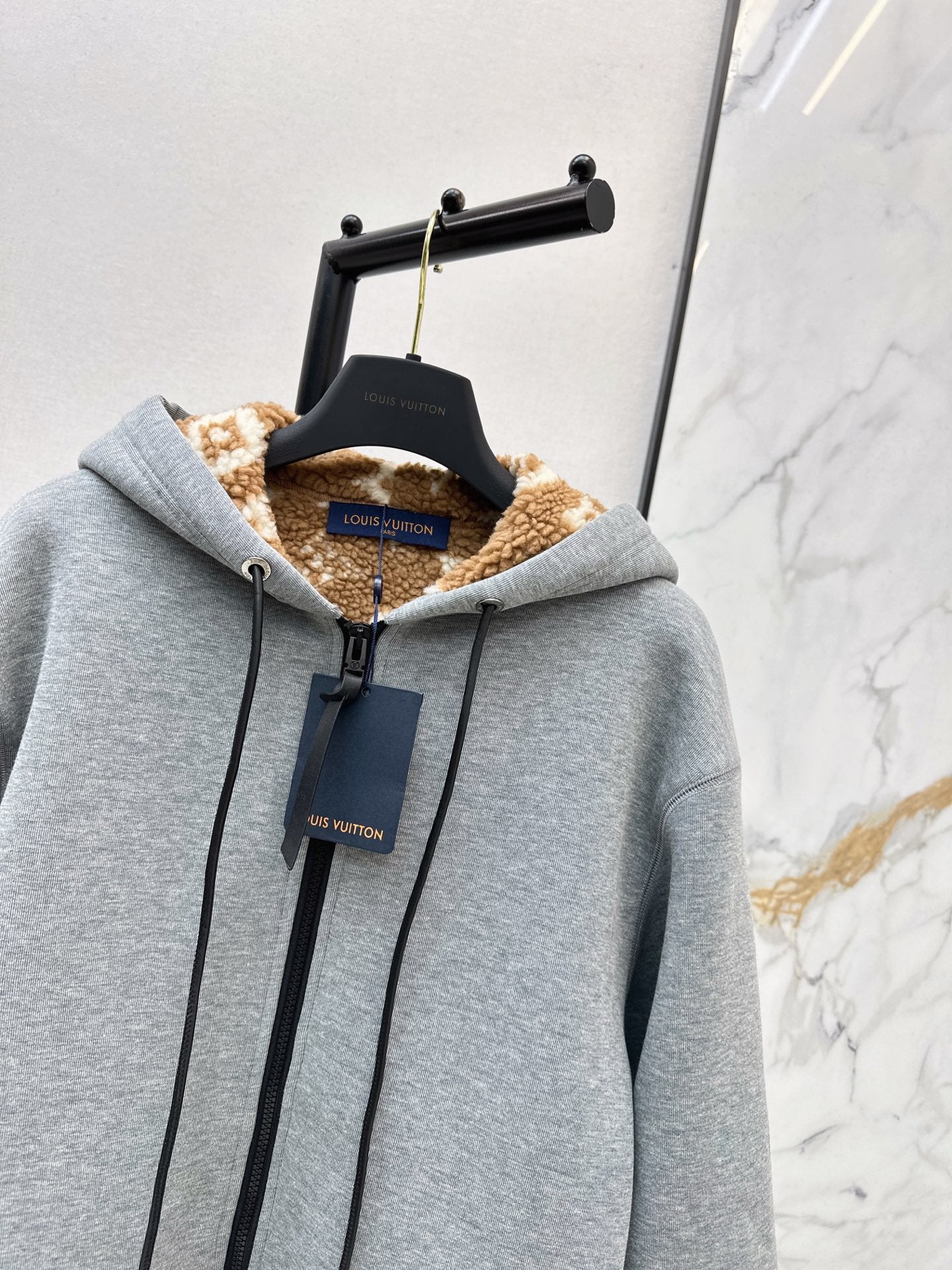 Louis 25fw drawstring jacket