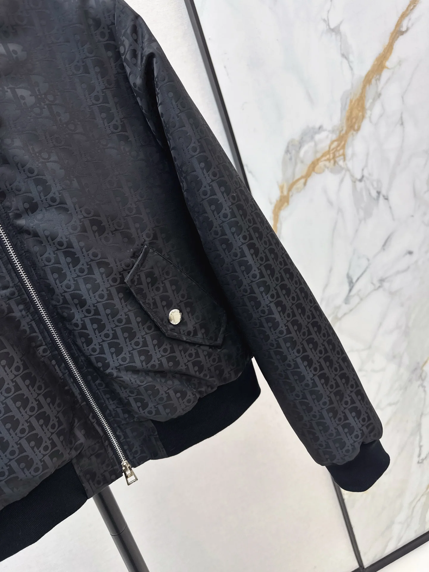 CD 25fw jacquard bomber jacket