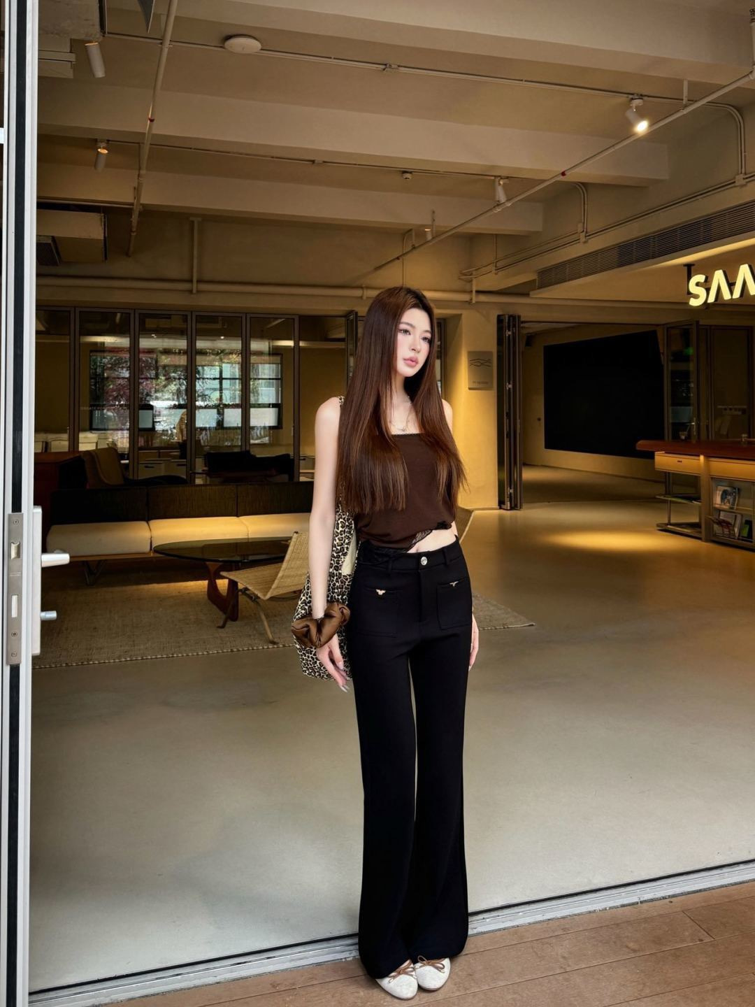 Loui 26ss flared pants