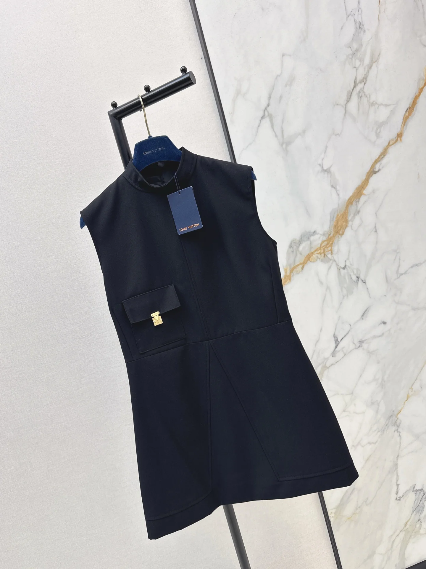 Louis 26ss sleeveless dress