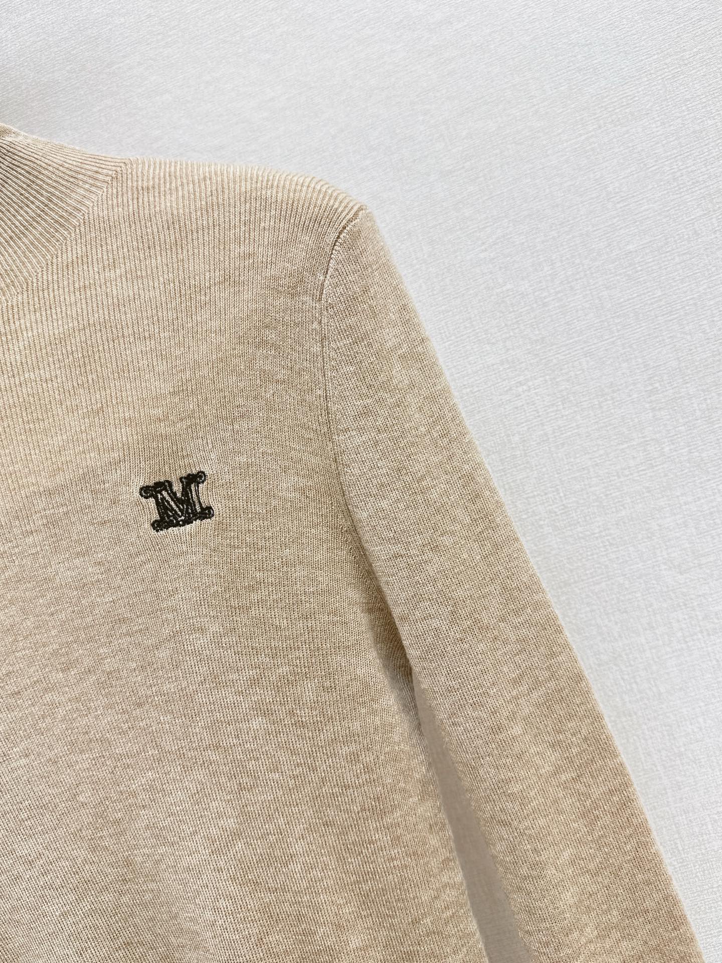 Max 25fw turtleneck base layer