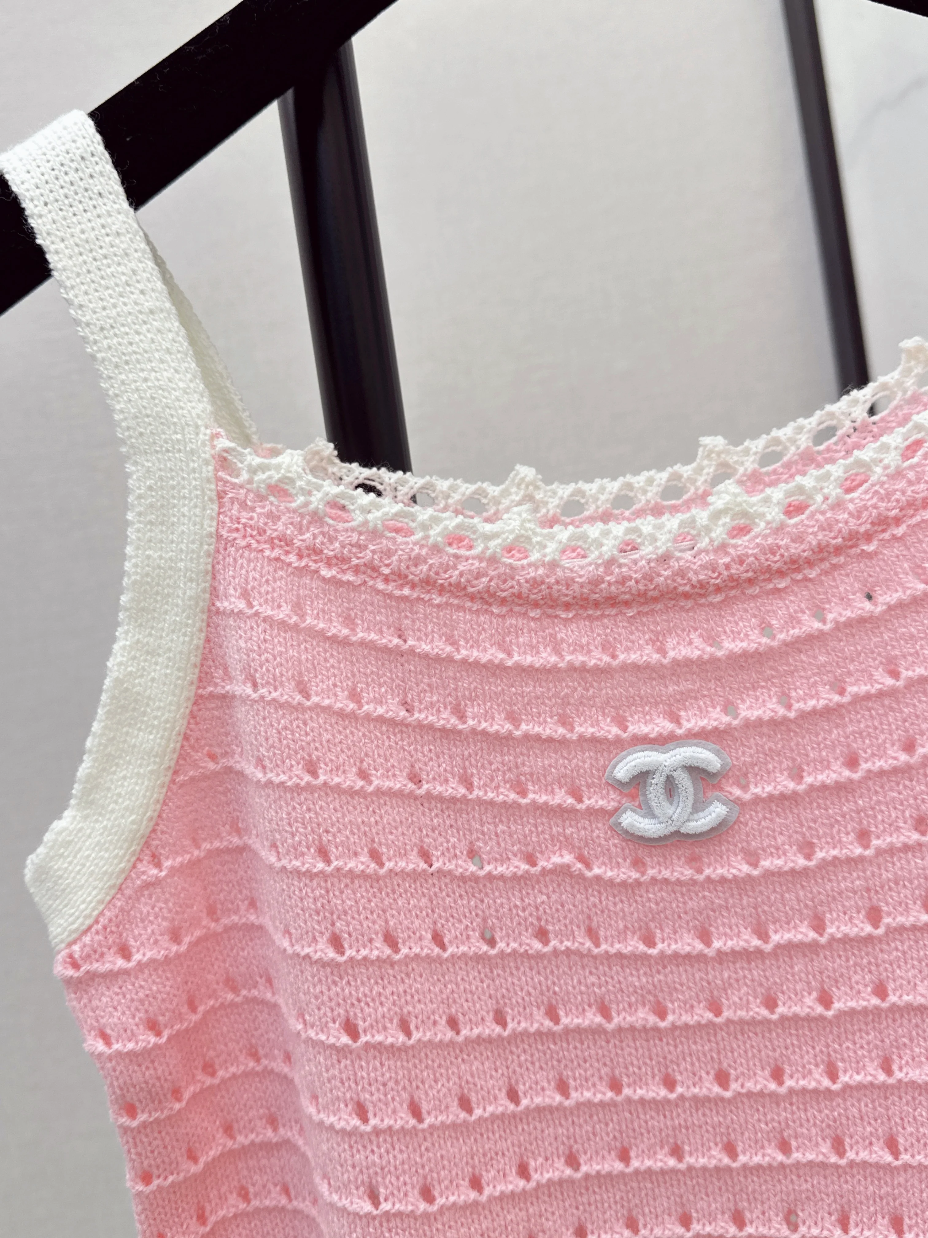 Chan 26ss knitted vest