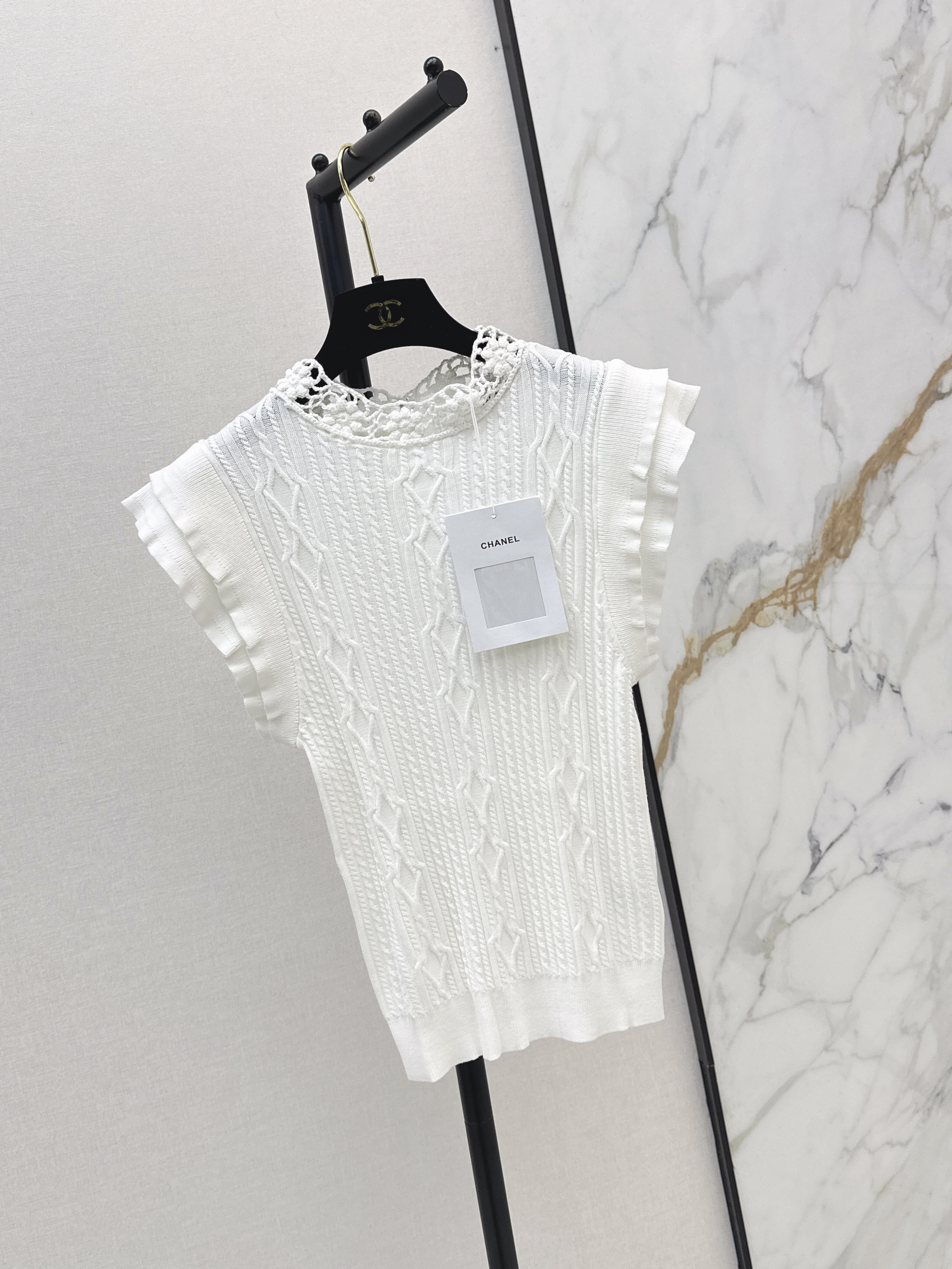 Chan 26ss lace collar knit top