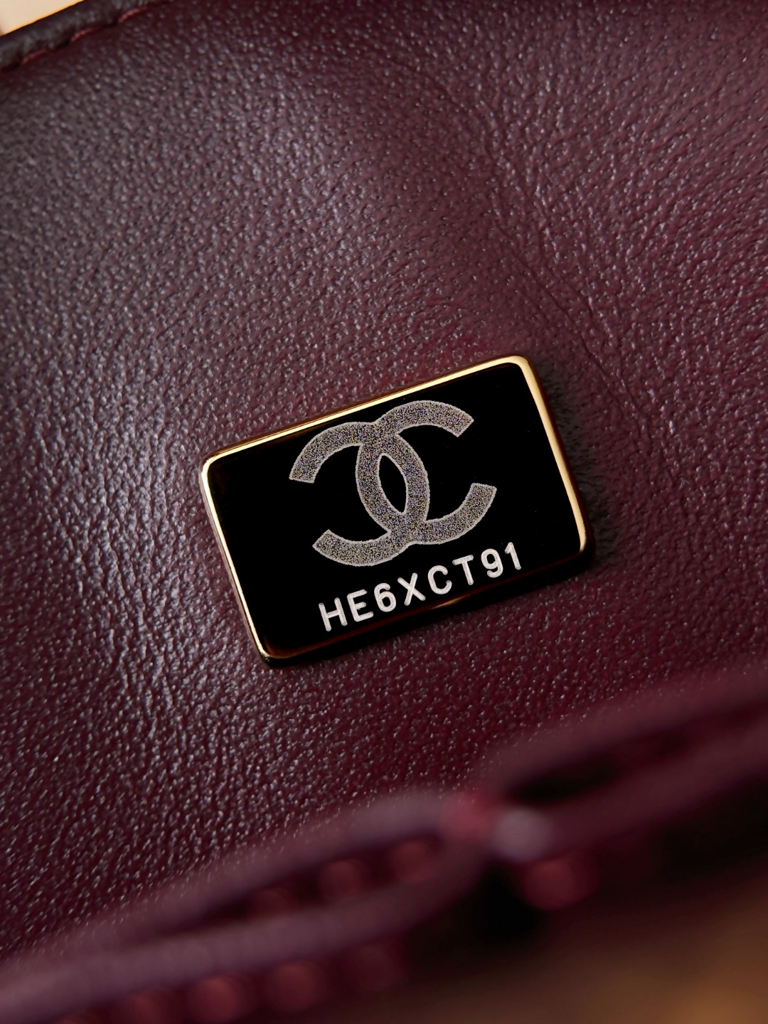 Chan 26s cf25 chain shoulder bag