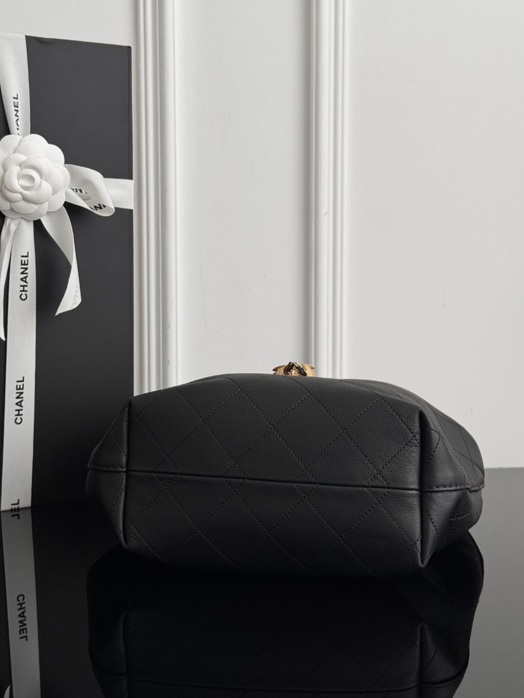 Chan26C drawstring maxi bag