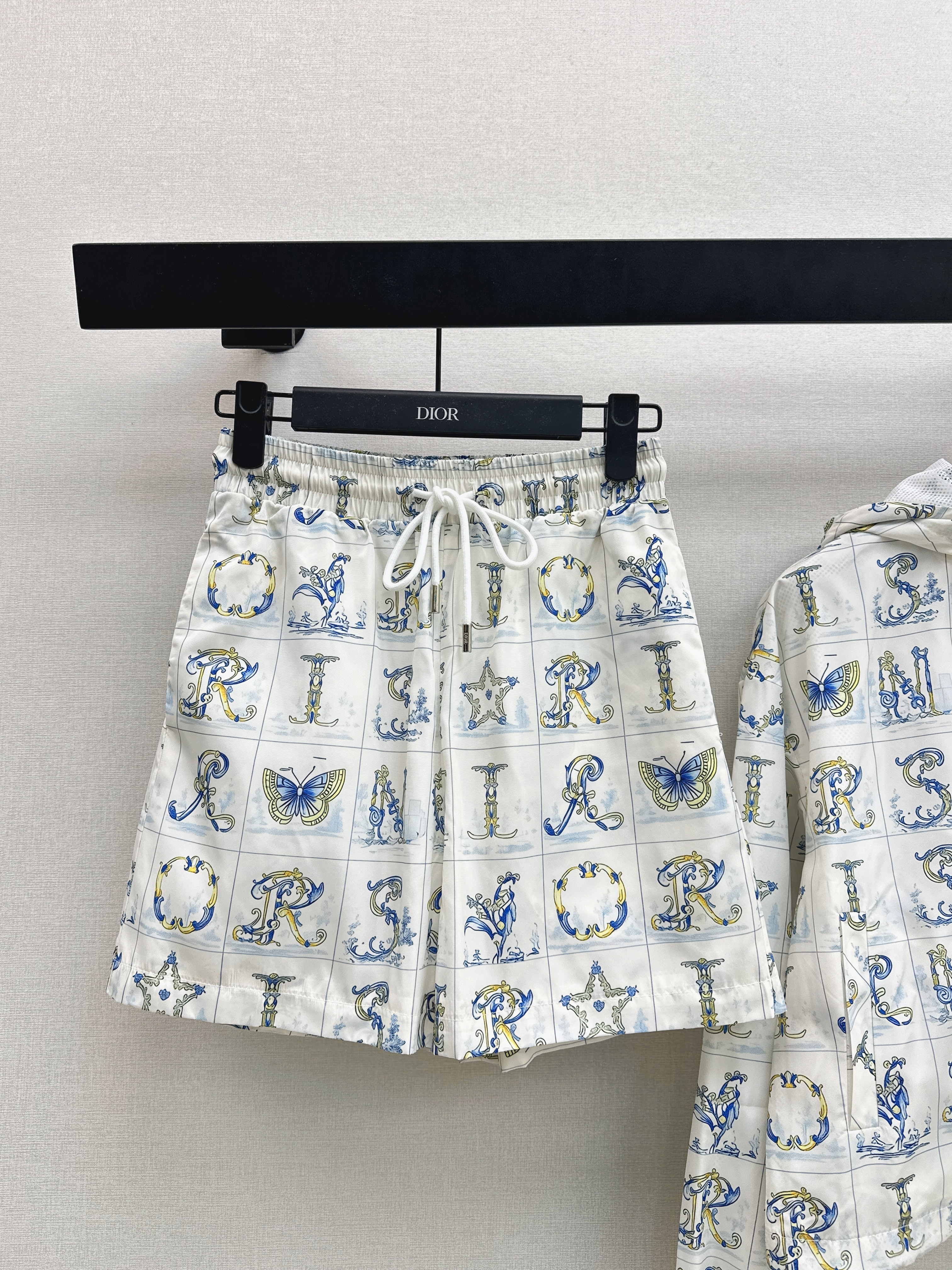 CD 26ss print outfit sets