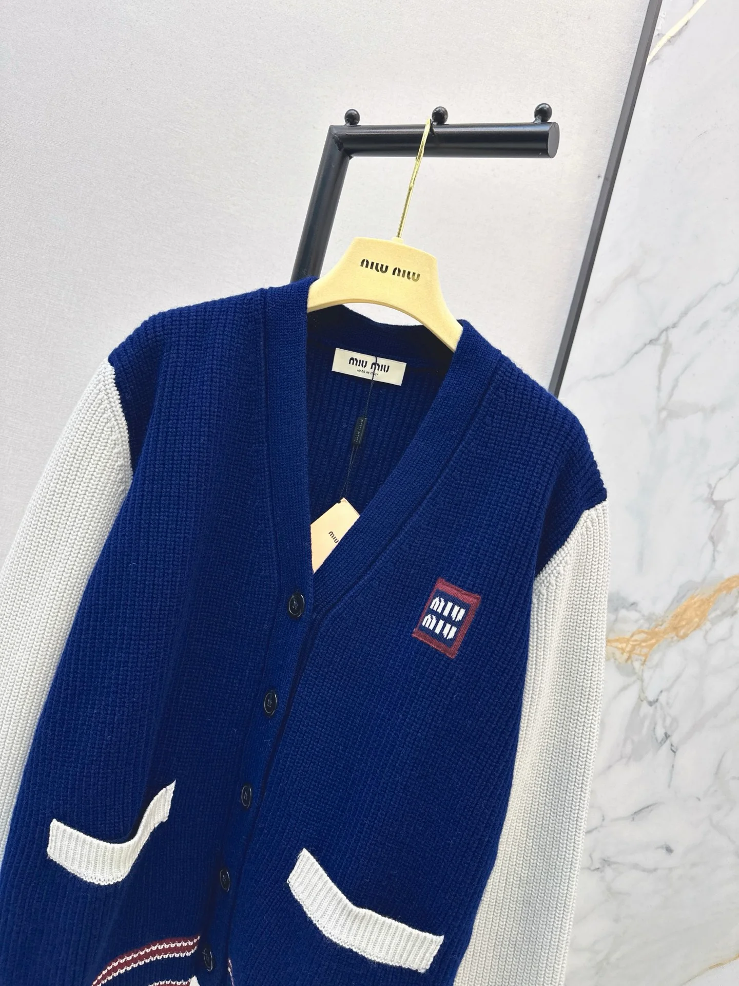 Miu 26ss knit cardigan
