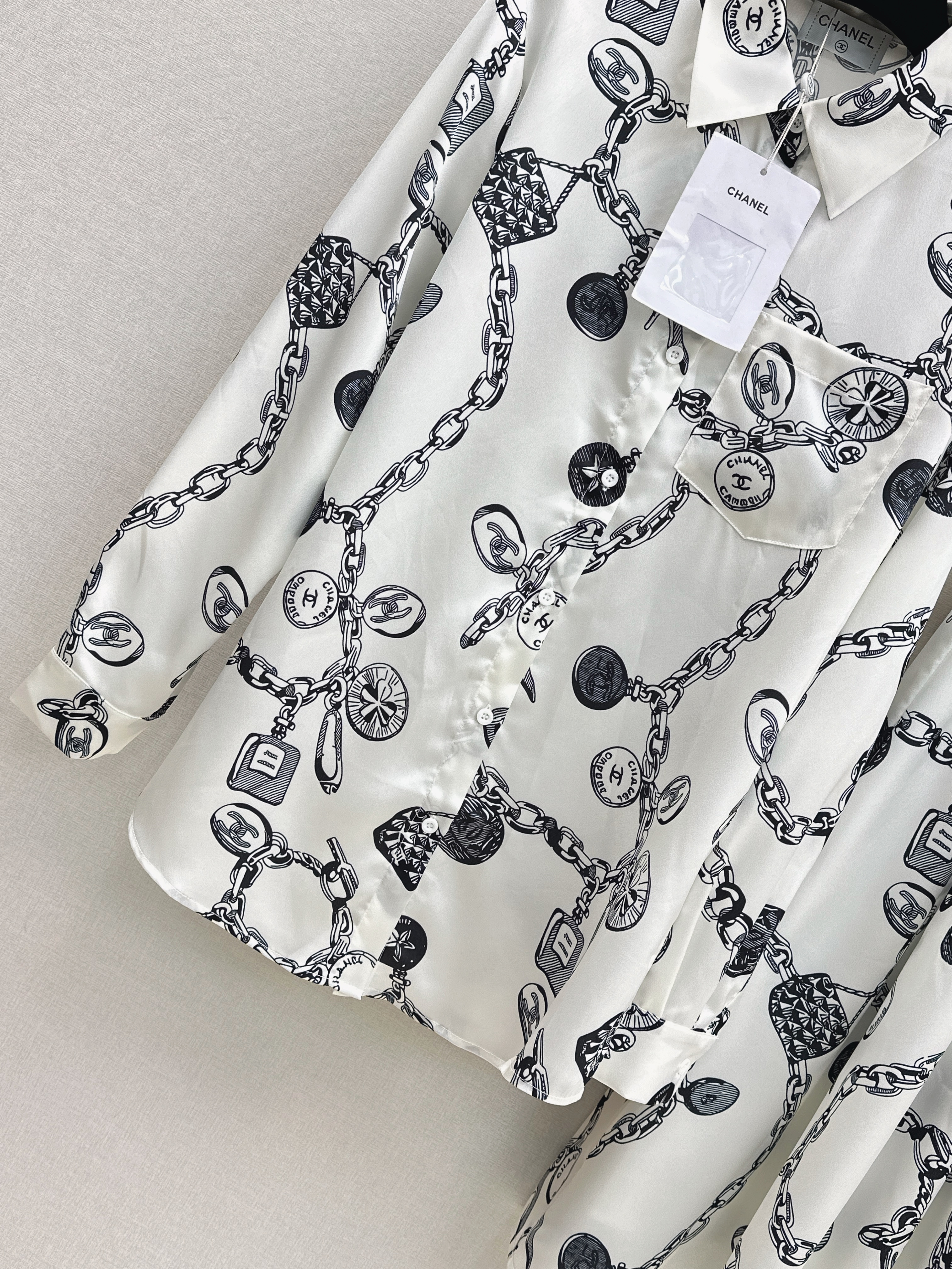 Chan 26ss print shirt pleated skirt set