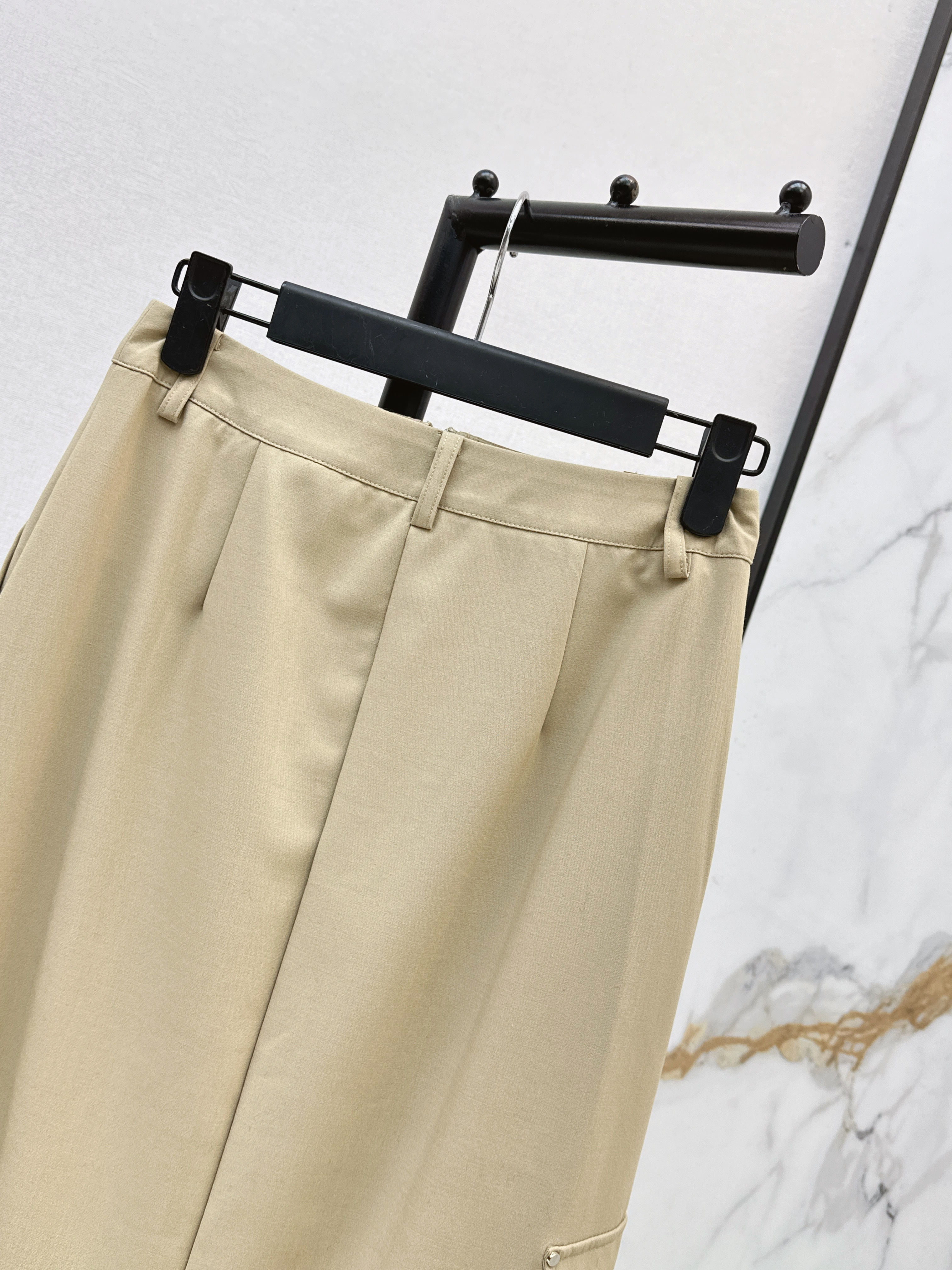 Pra 26ss zip-up skirt