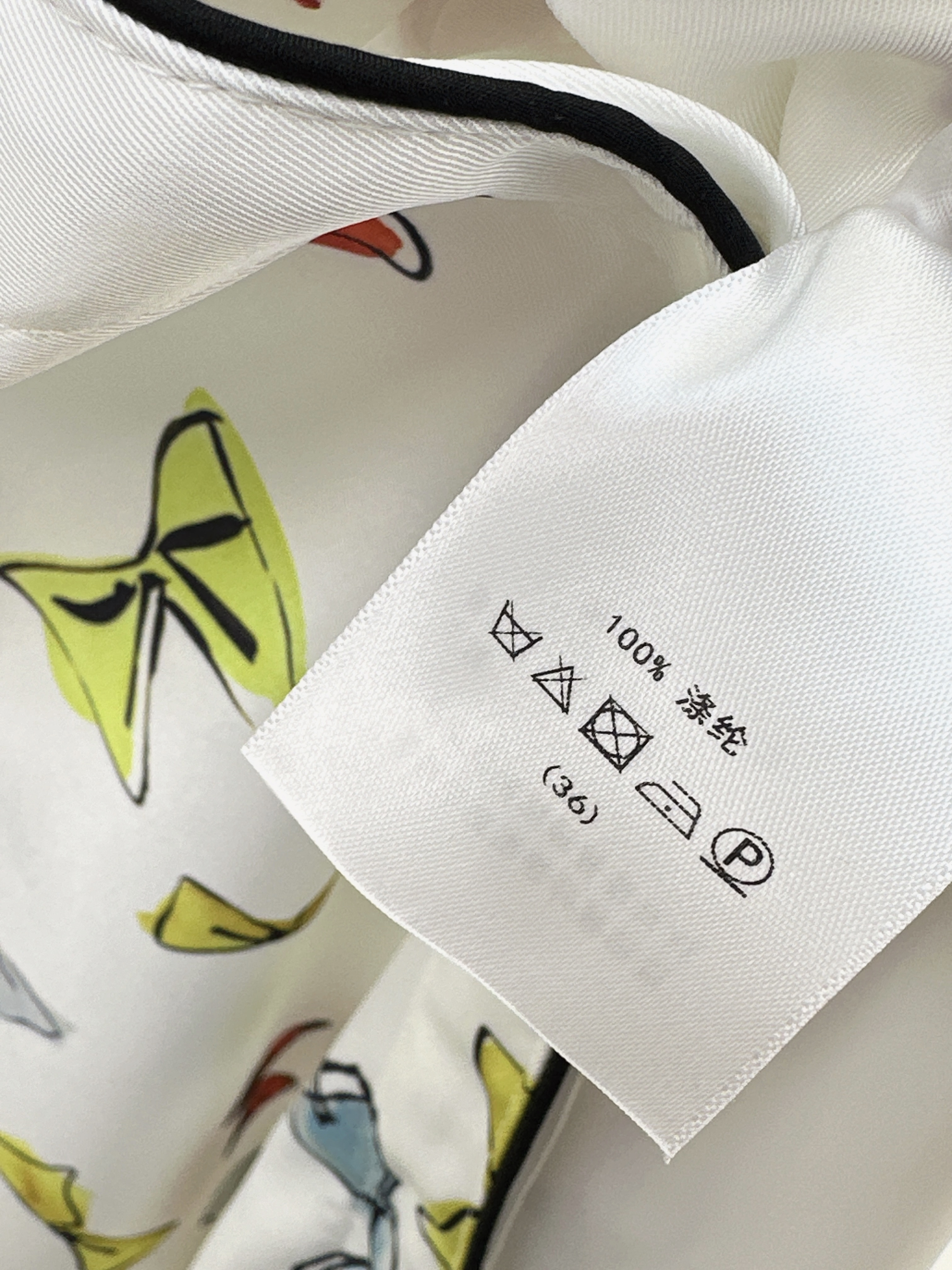 CD 26SS Bow Print Belted Shirt Dress