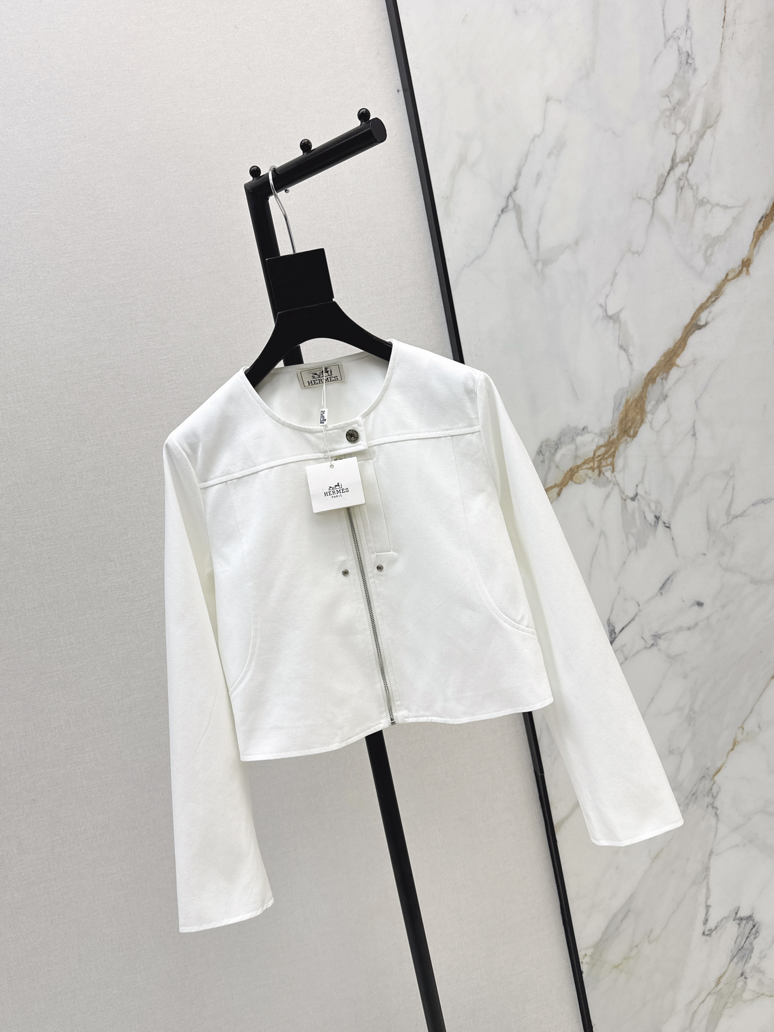 Her 26ss zip-up jacket