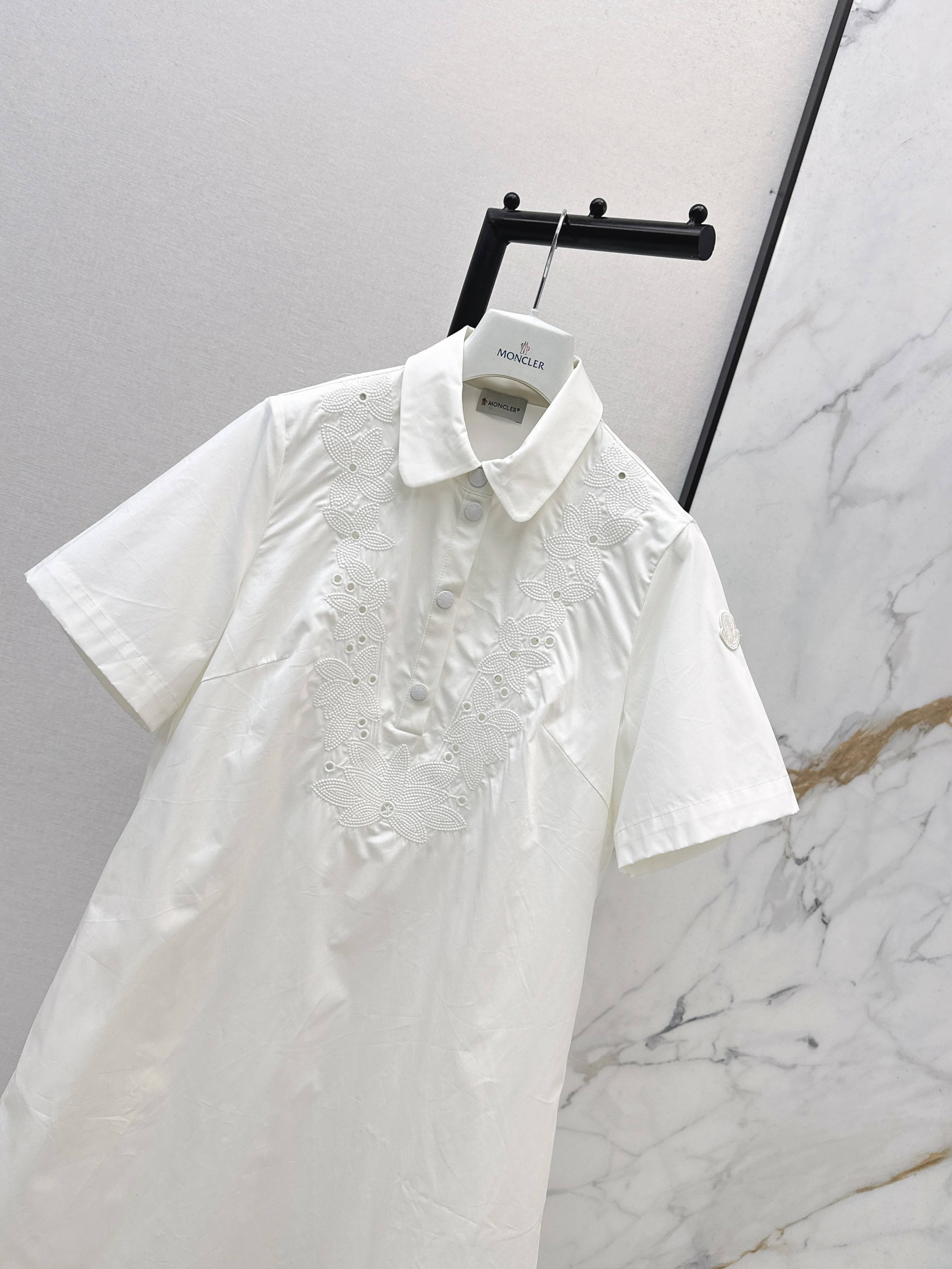 Monc 26ss shirt dress