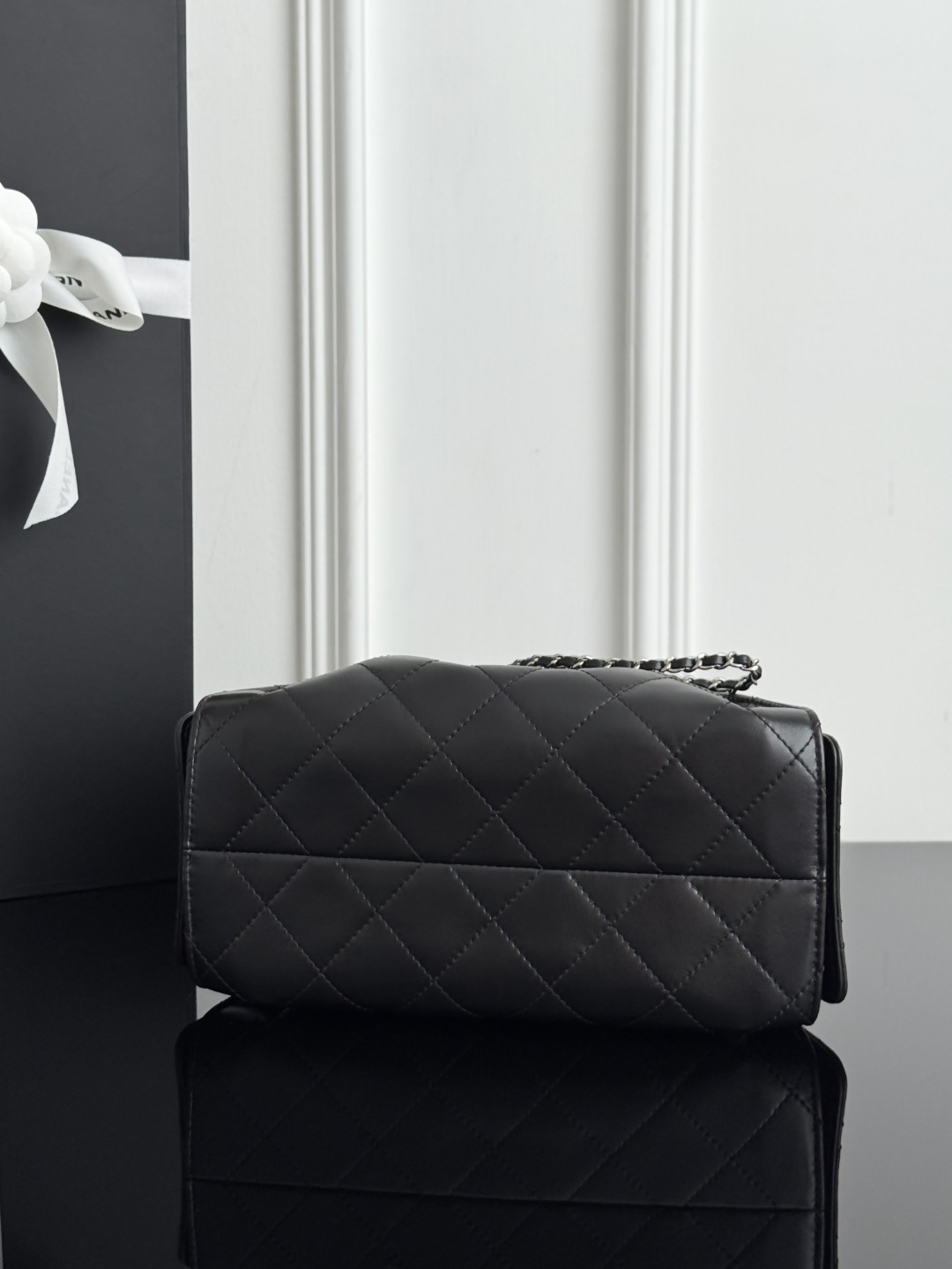 Chan 26S mini hobo bag