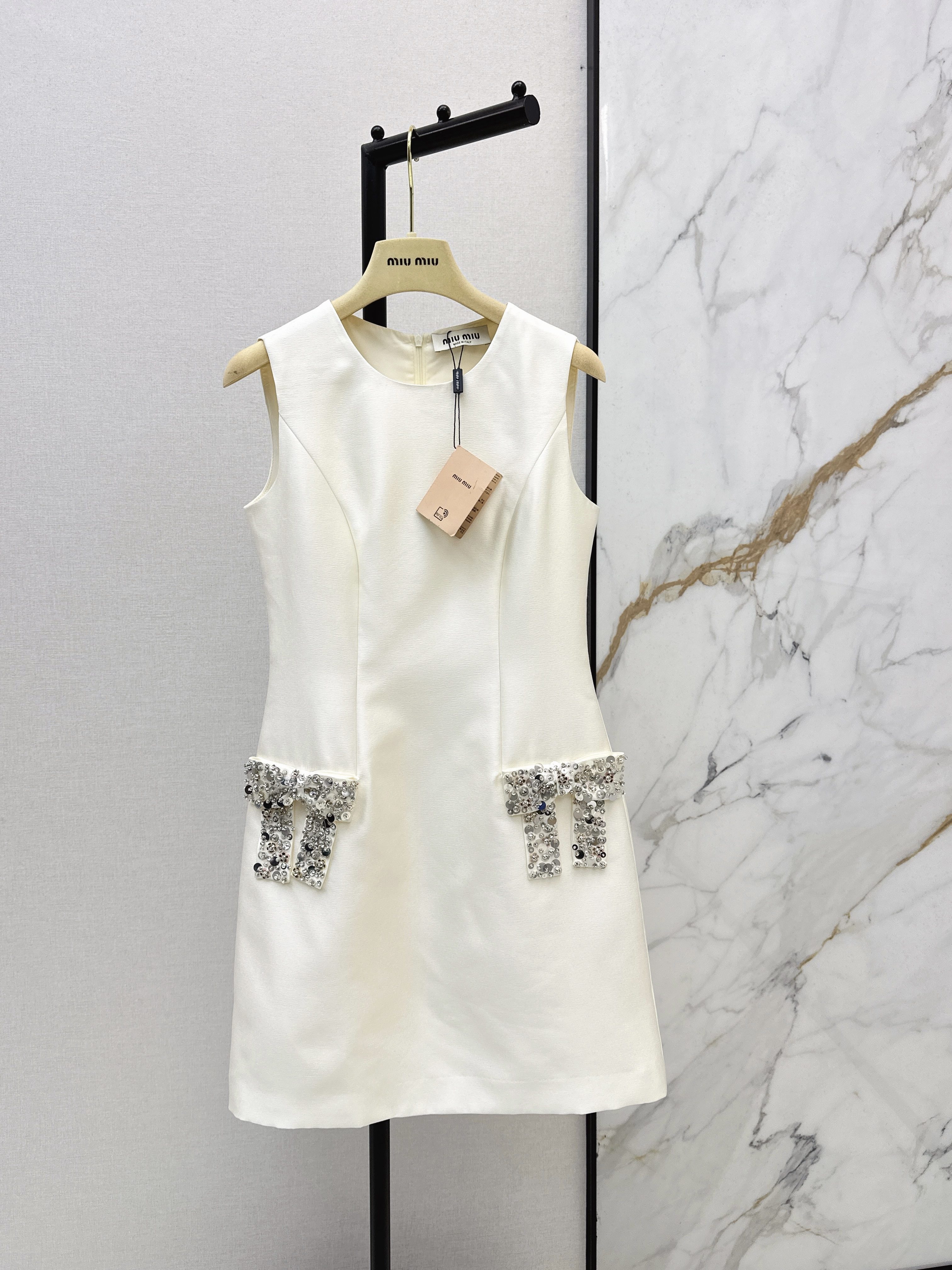 Miu 26ss rhinestone sleeveless dress