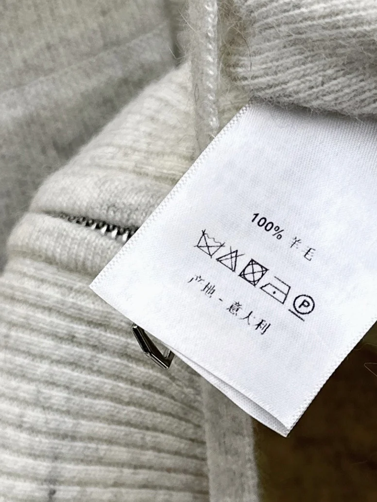 Monc 26ss hooded cardigan