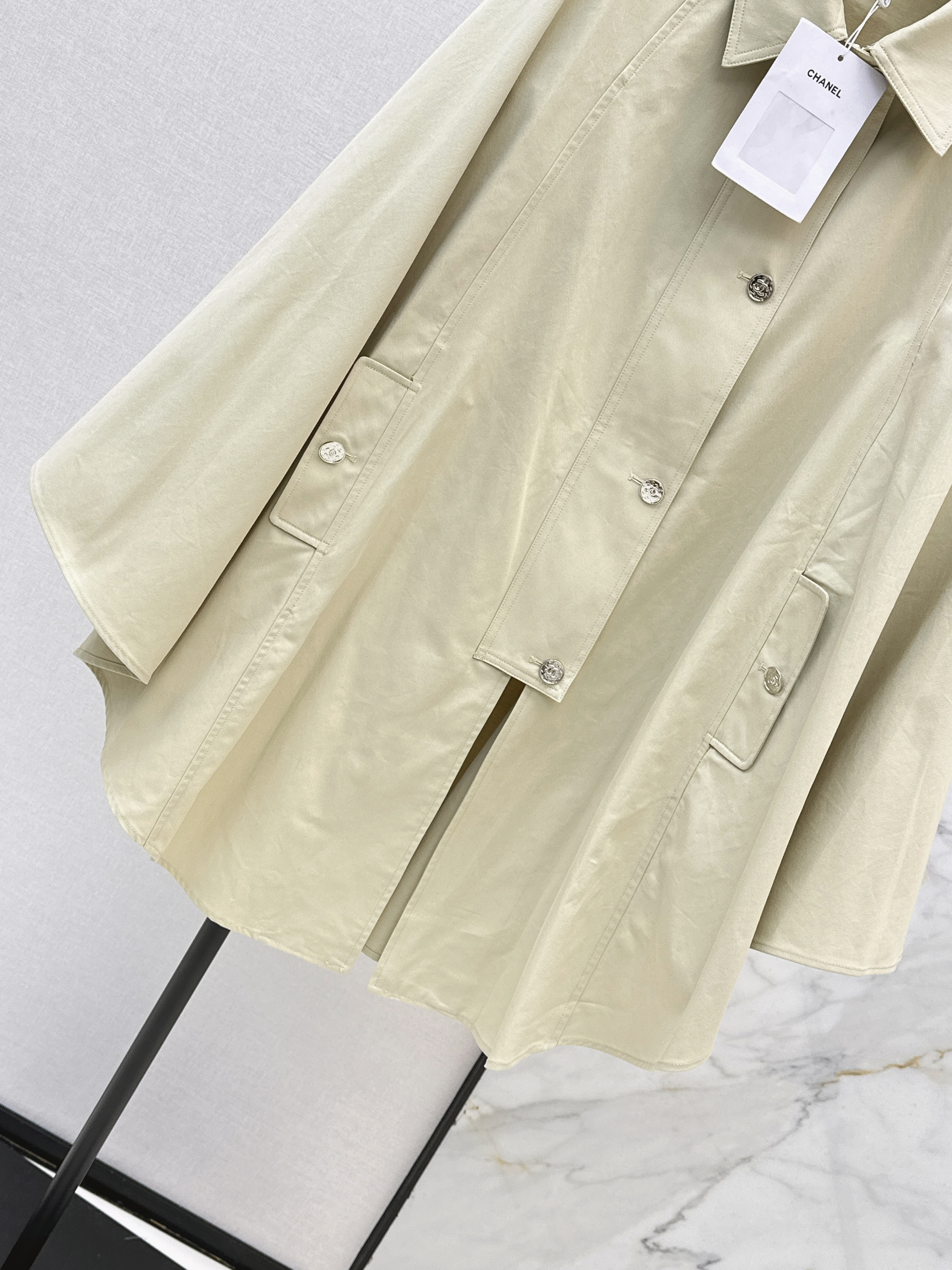 Chan 26ss cape trench coats