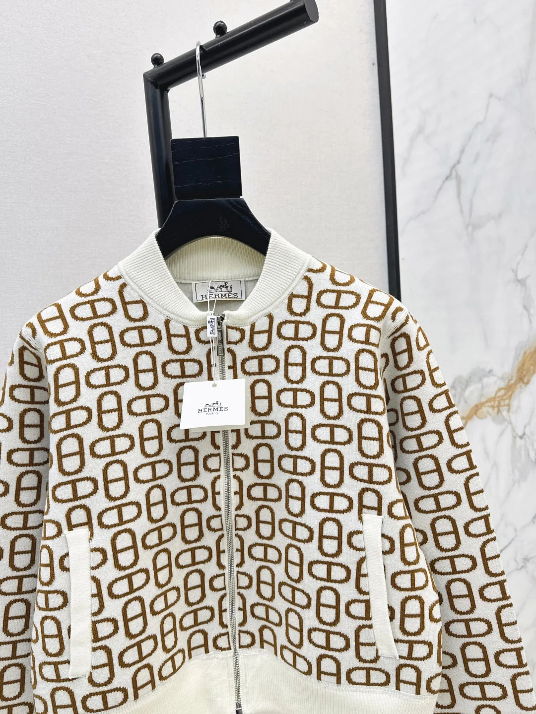 Her 25fw jacquard jakcet