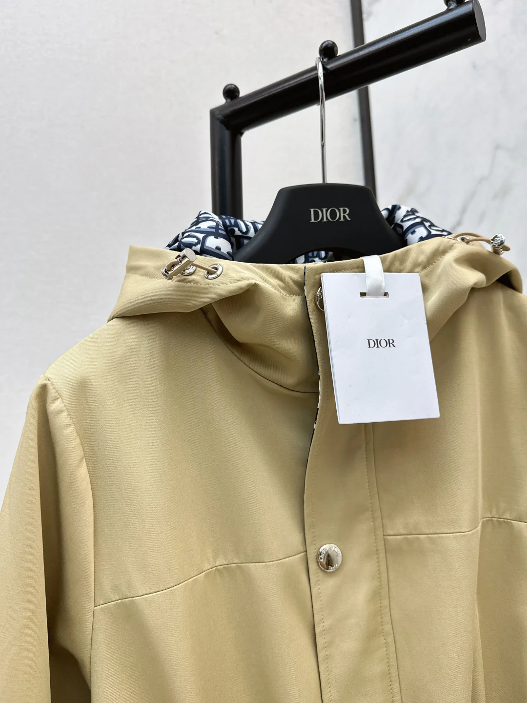 CD 25fw hooded trench coats
