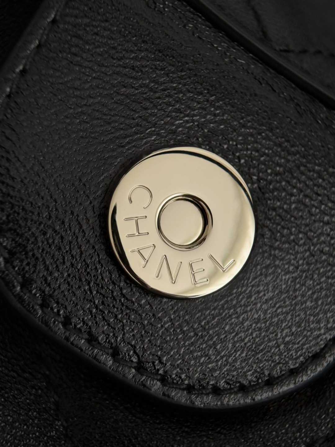 Chan 26P hobo shoulder bag