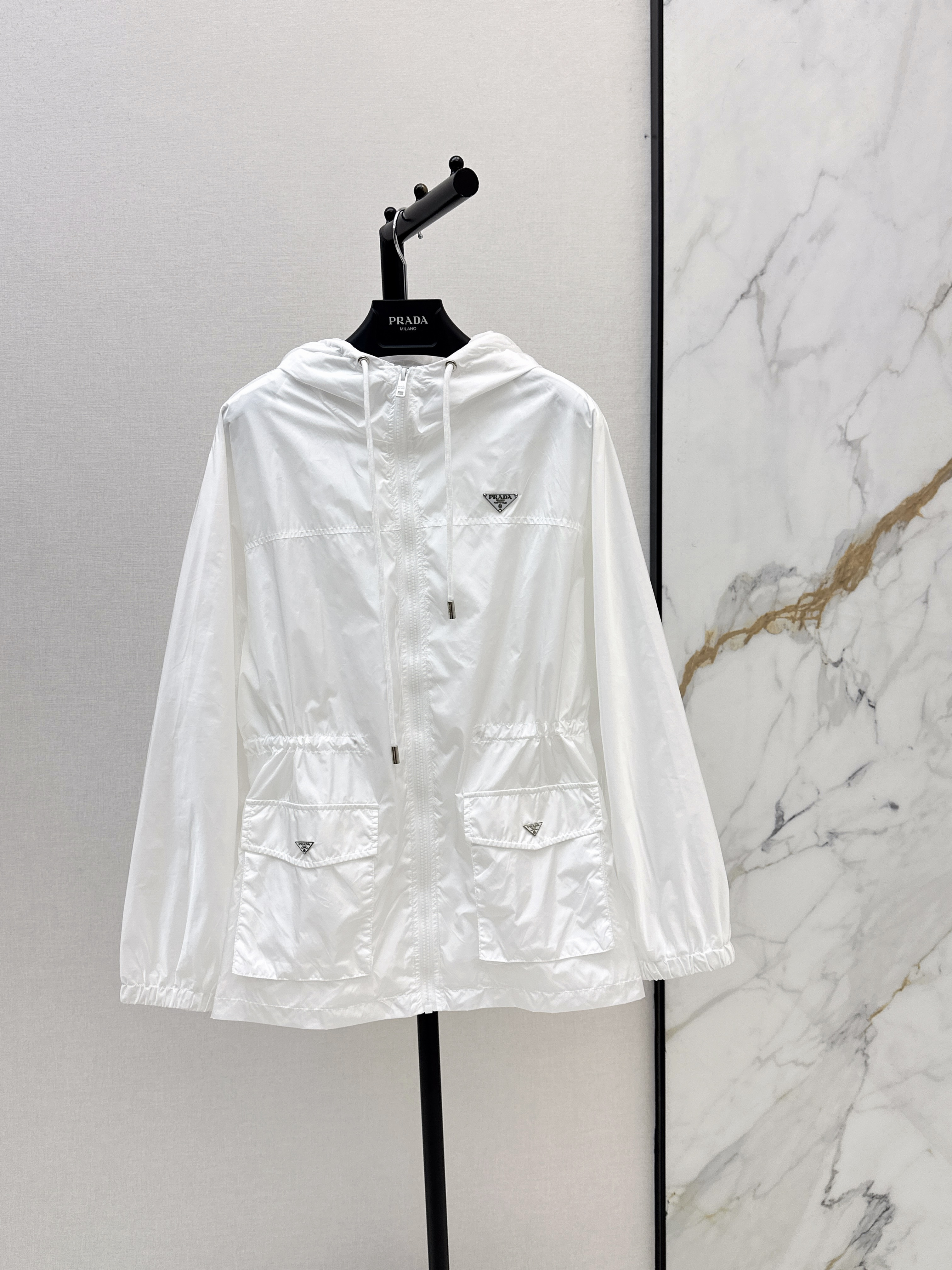 Pra 26SS Hooded Windbreaker Jacket