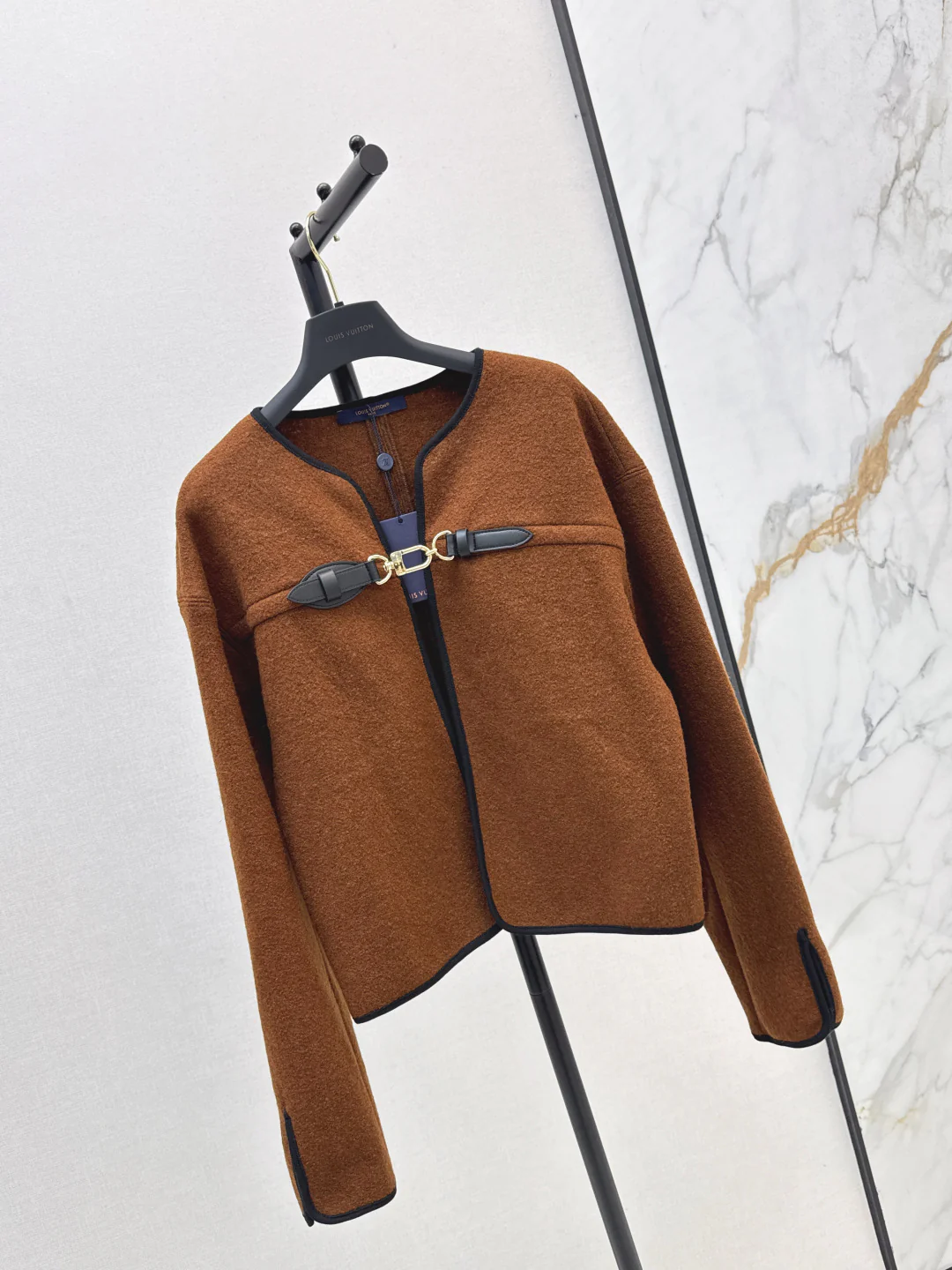 Louis 25fw cape jacket