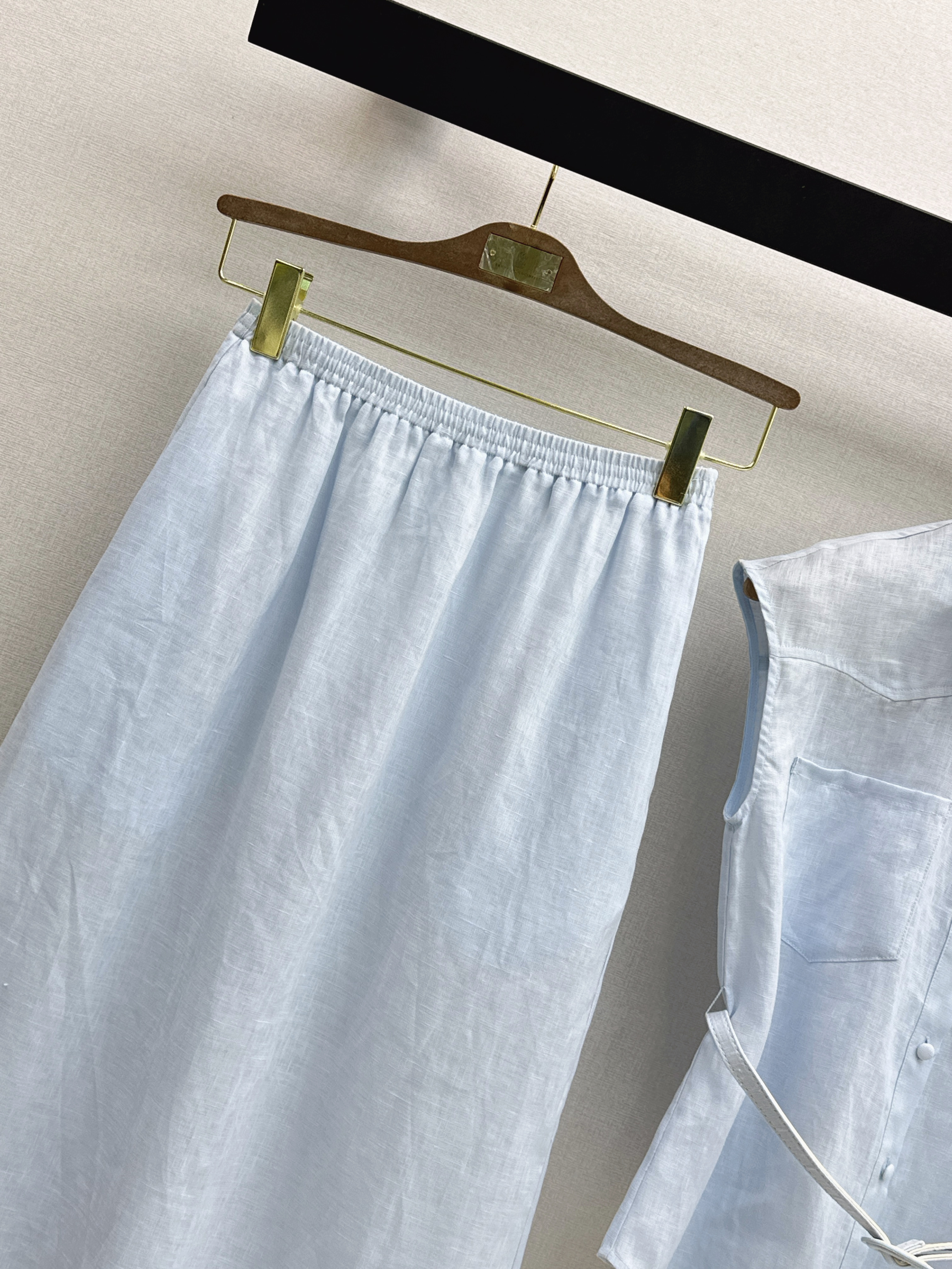 Brun 26ss sleeveless shirt skirt set