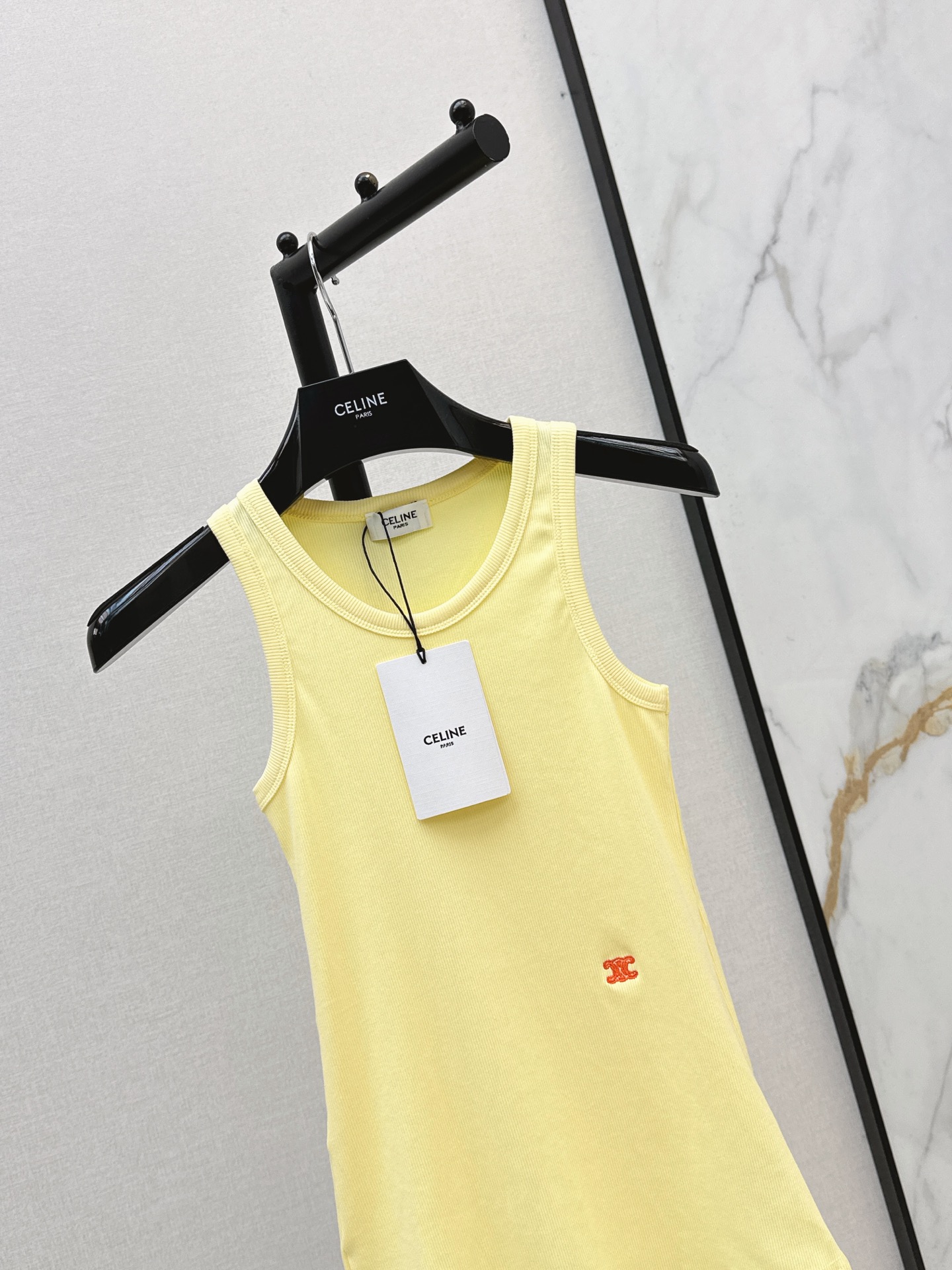 Celi 26ss rib knit vest