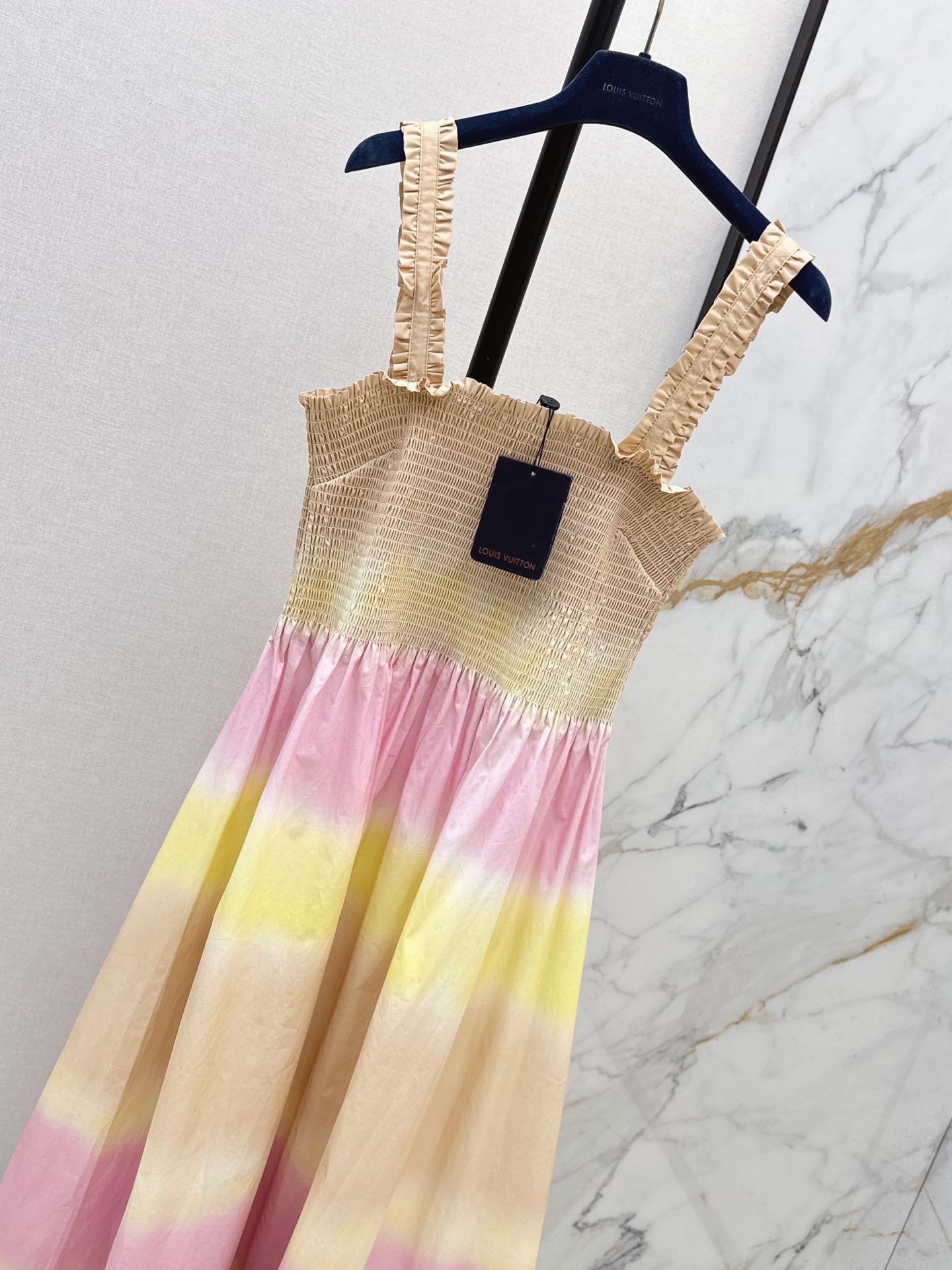 Loui 26ss gradient slip dress