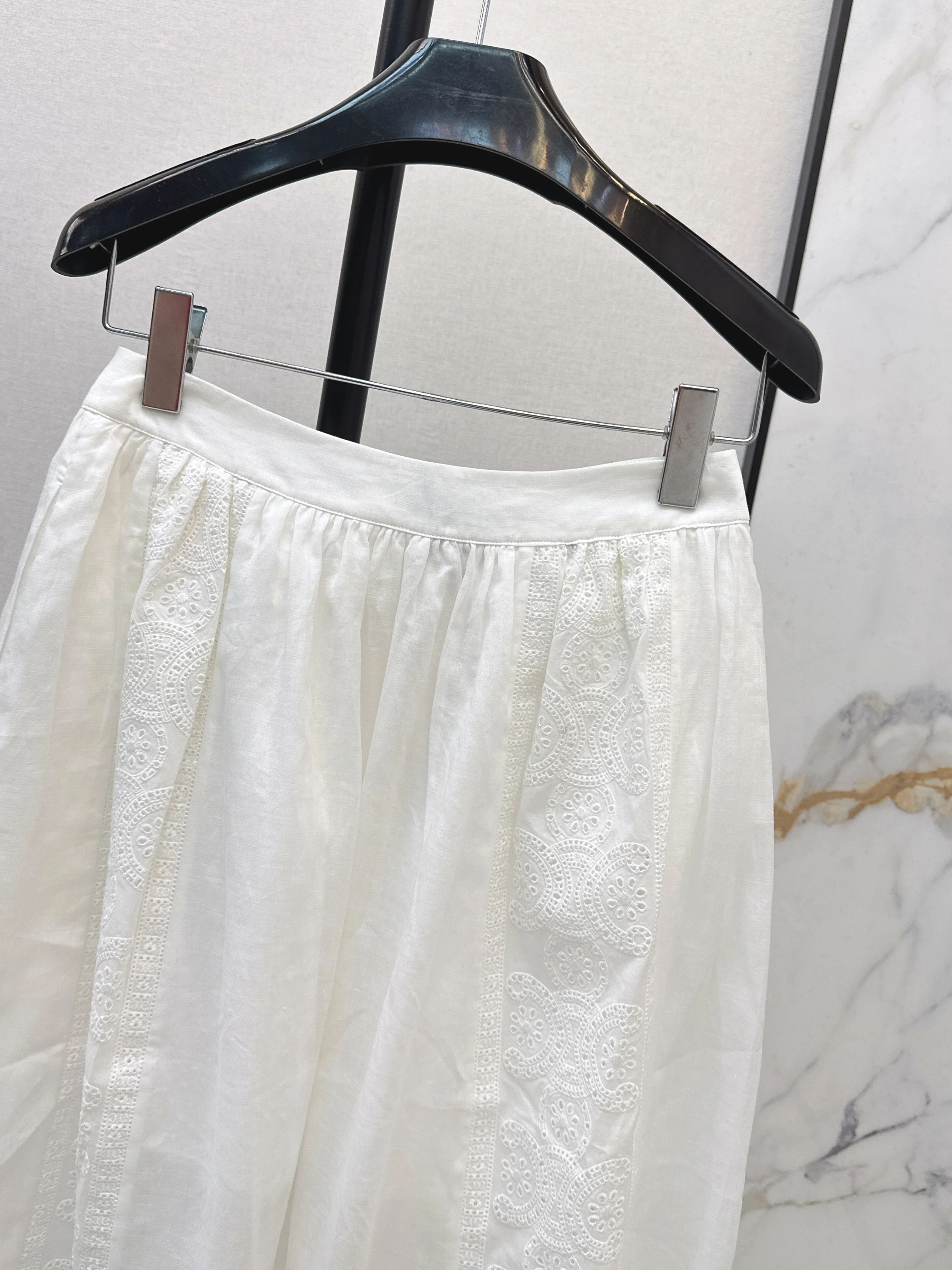 Celi 26ss hollow jacquard skirts