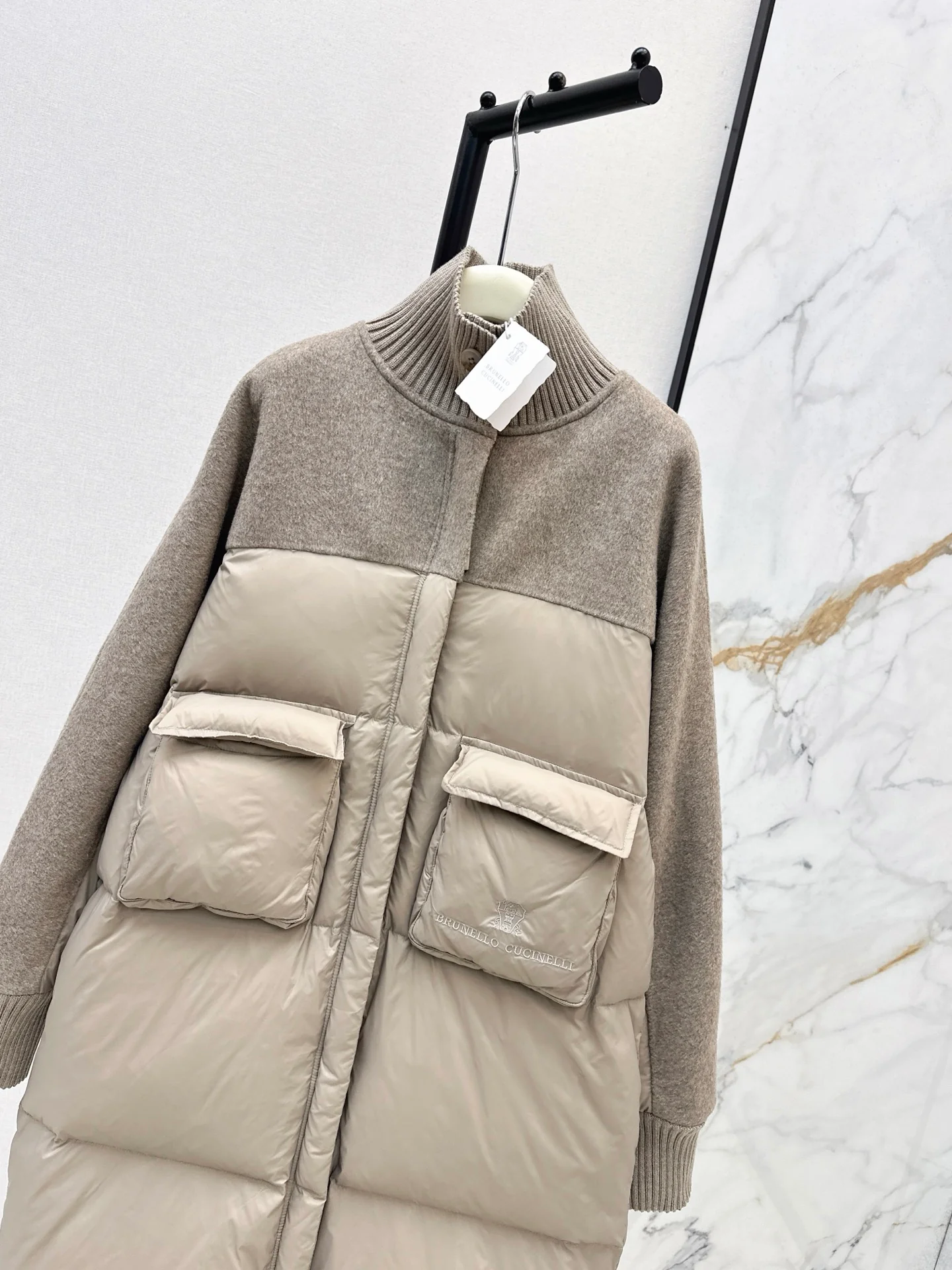 Brun 25fw down jacket