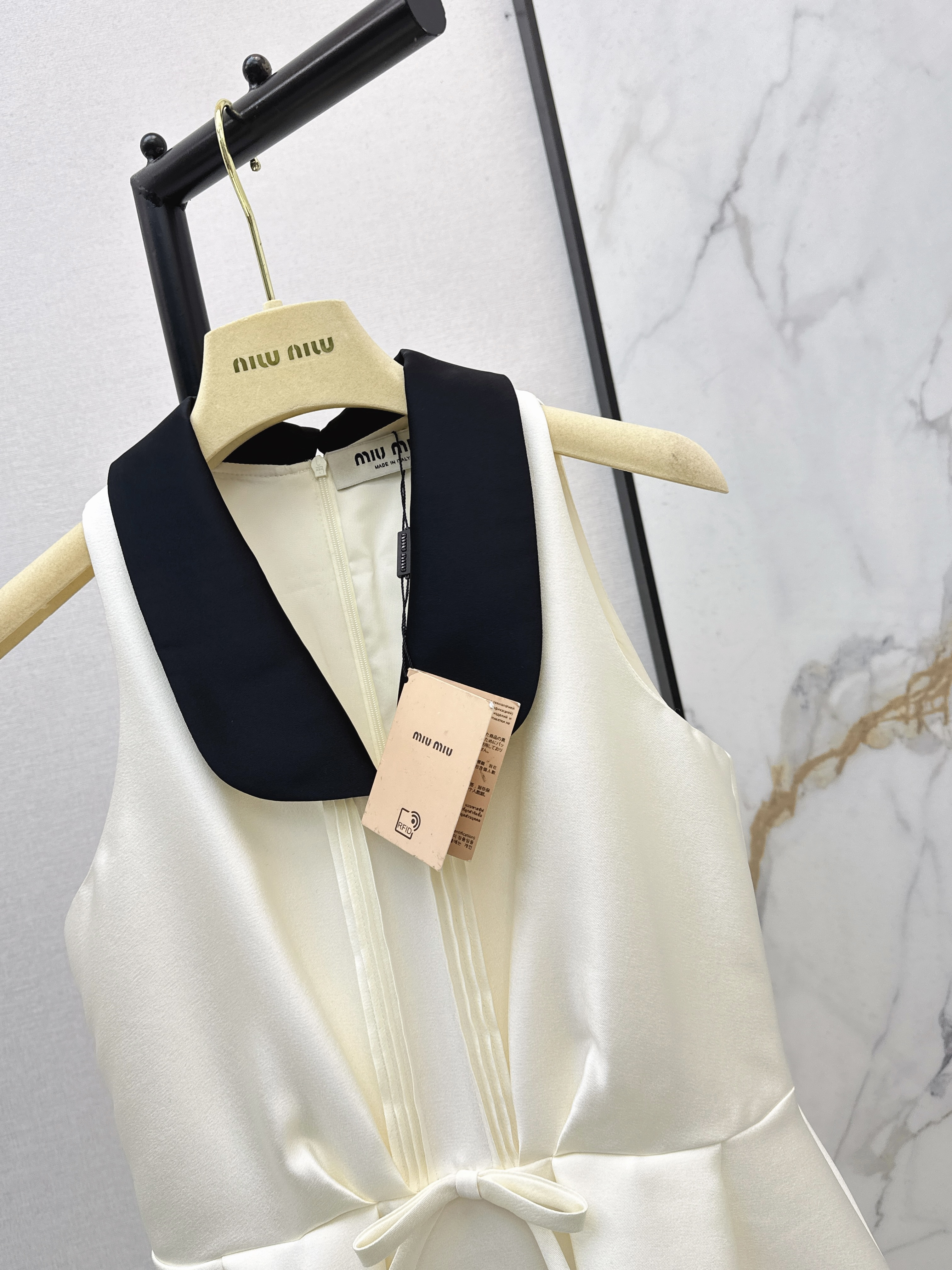 Miu 26ss sleeveless dress