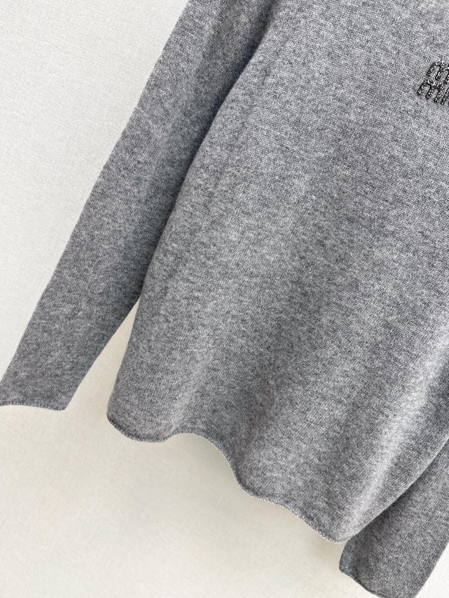 Miu 25fw turtleneck base layer