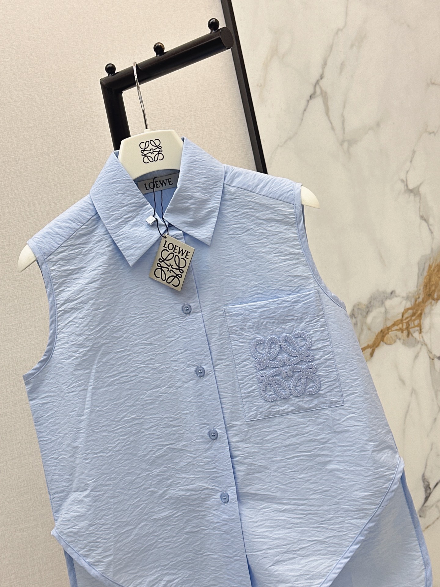 Loe 26ss sleeveless embroidery shirt