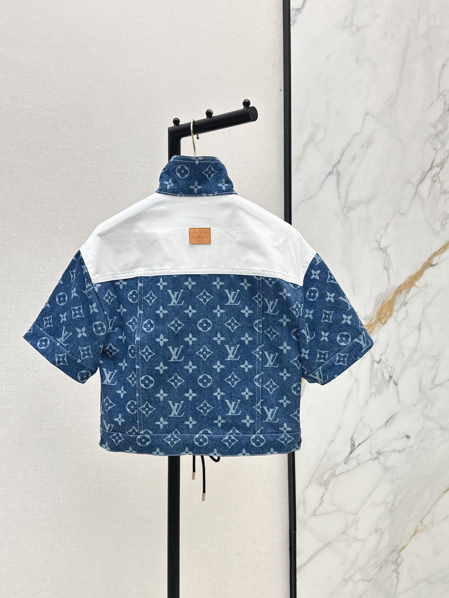 Loui 26ss crooped top