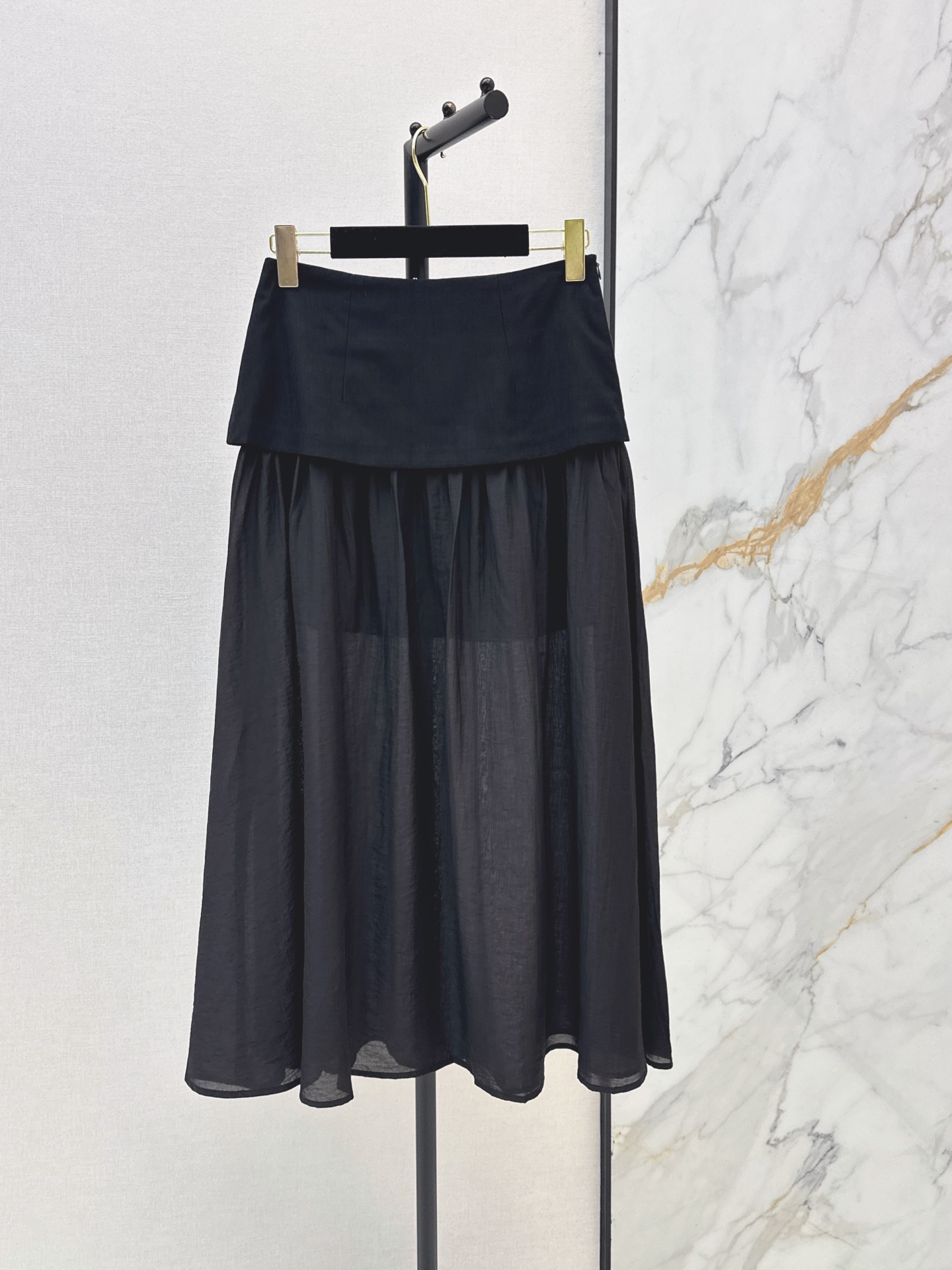 Chan 26ss contract mesh skirt