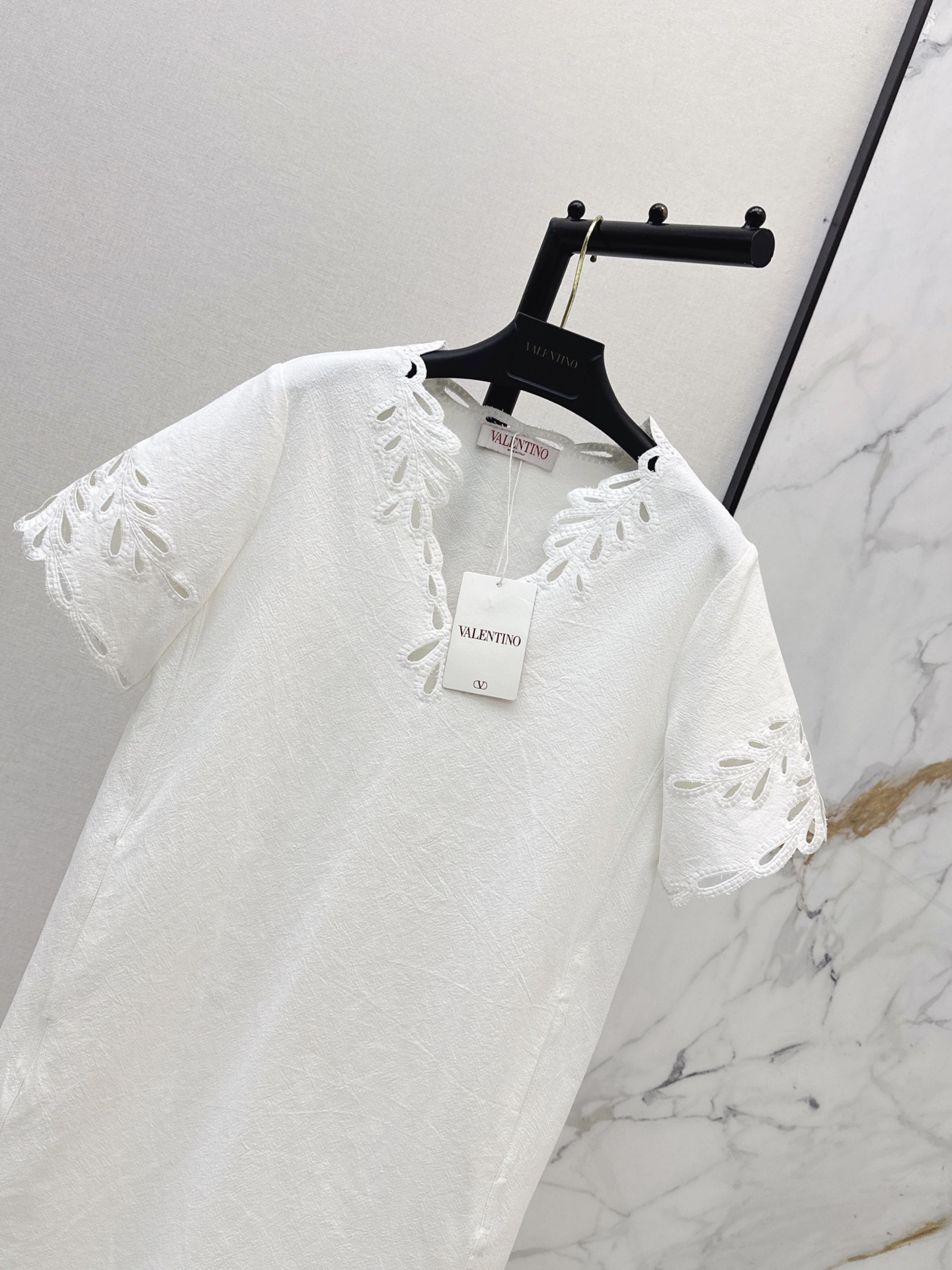 Valen 26ss embroidery dress