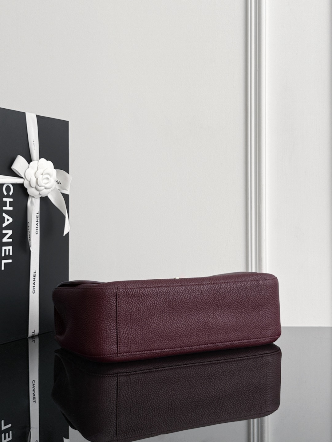 Chan 26S maxi flap bag