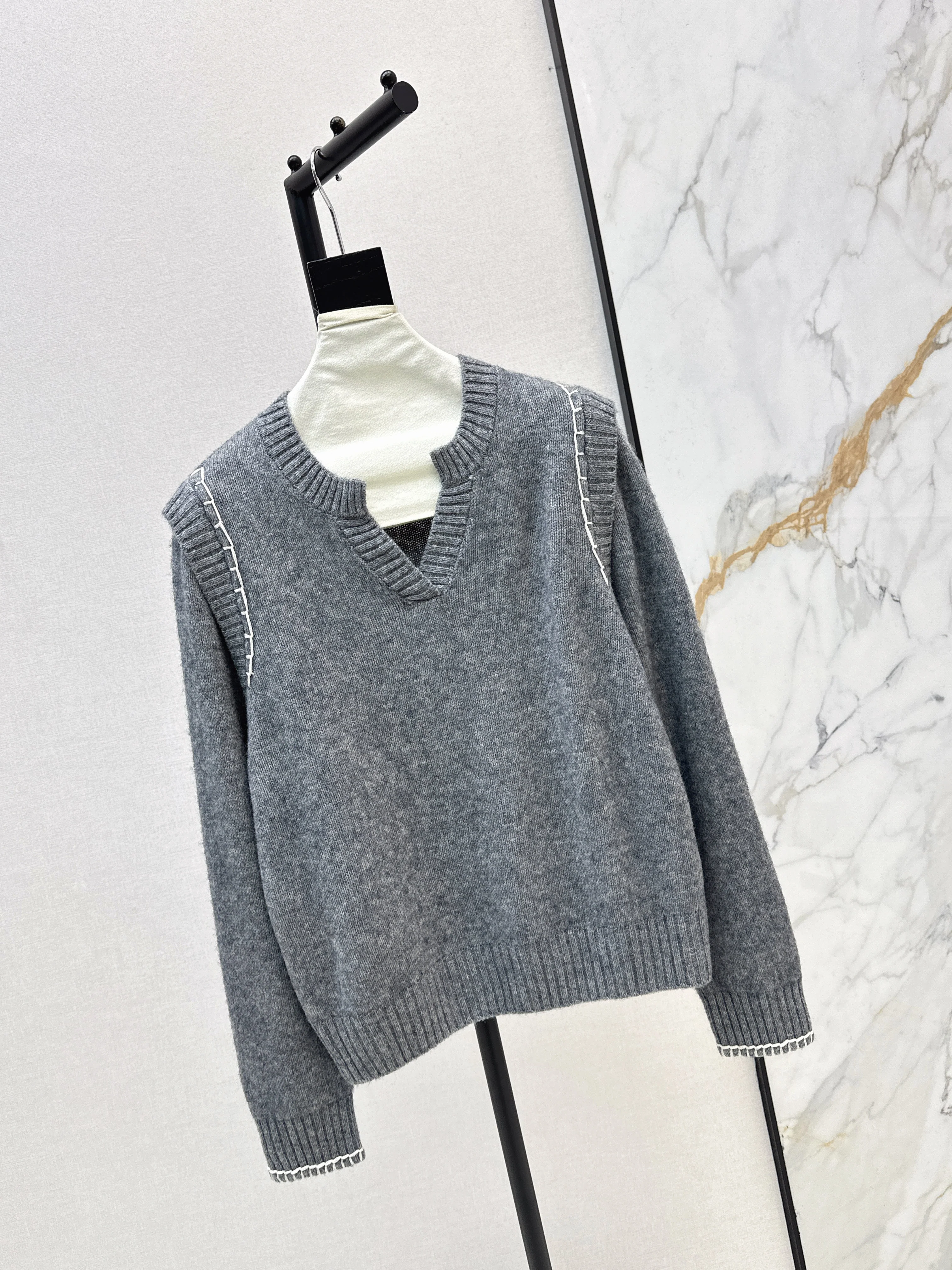 Herm 26ss sweater