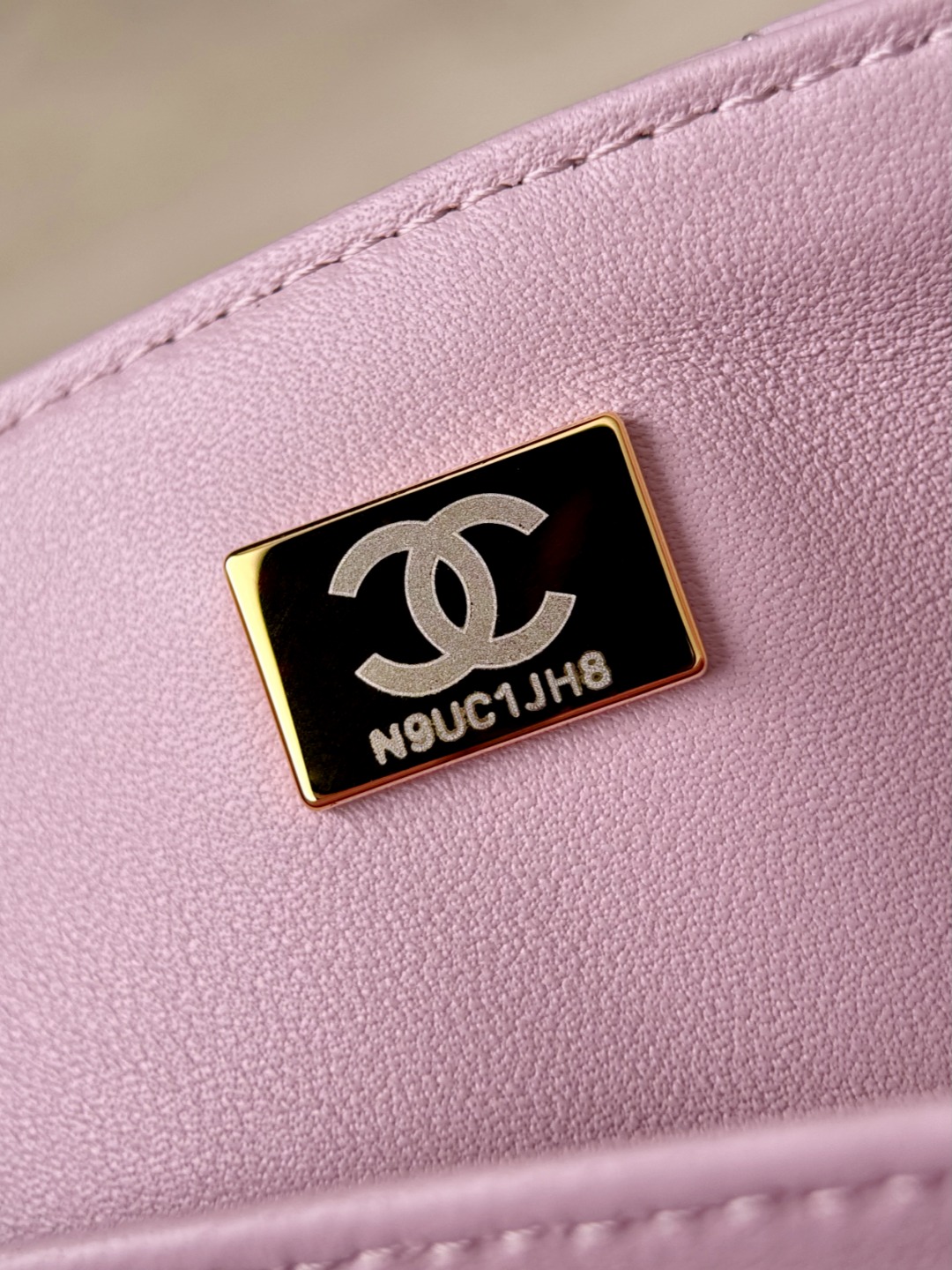 Chan 26ss chain shoulder bag