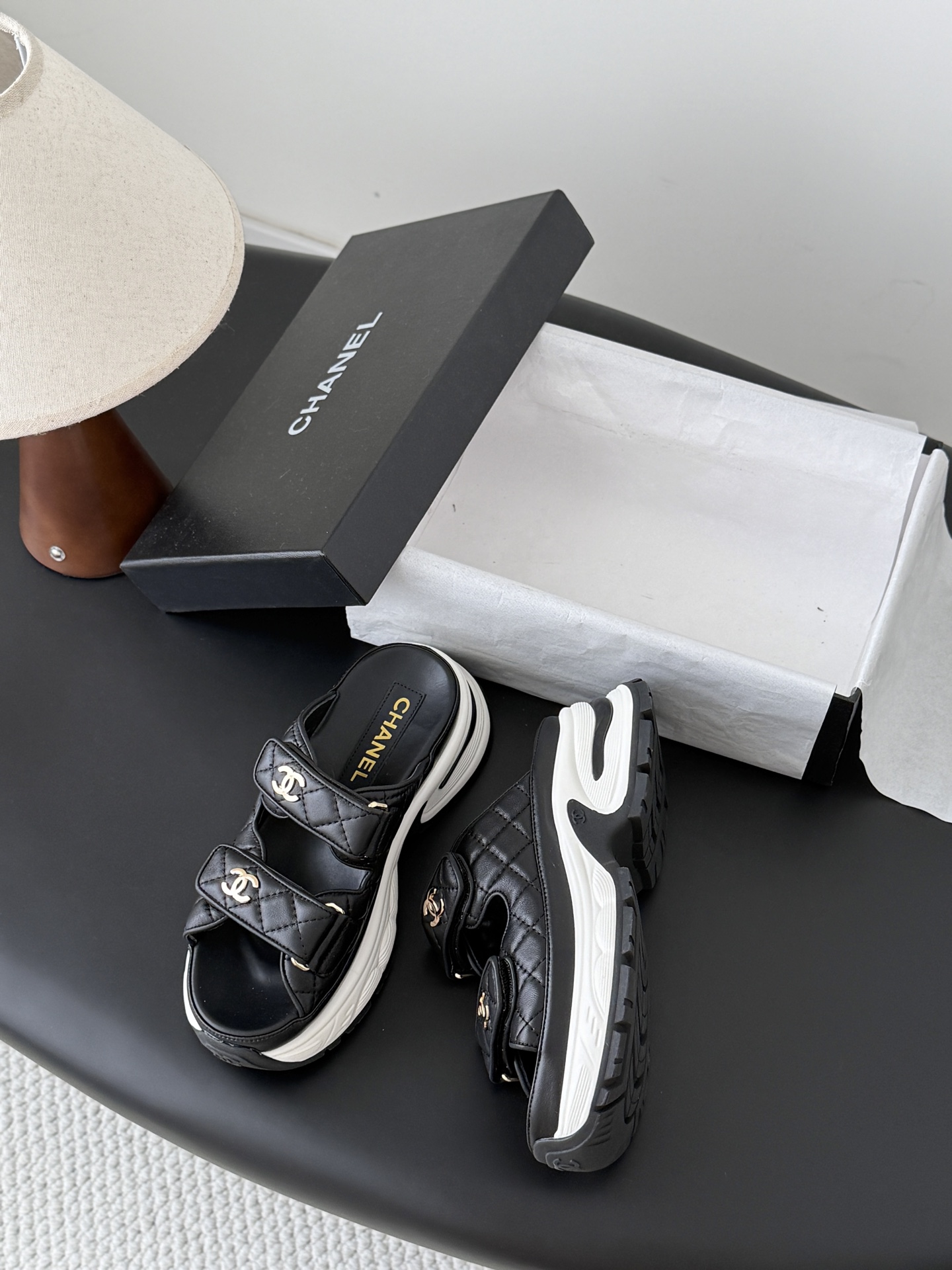 Chan 26ss velcro slippers