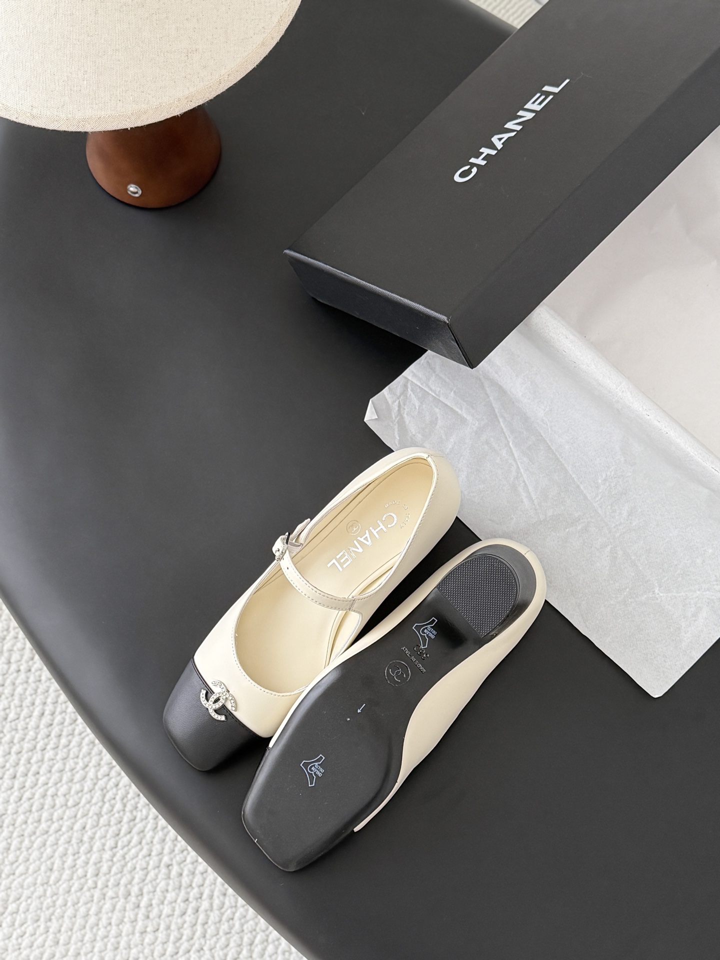 Chan 26K chunky heel mary jane shoes