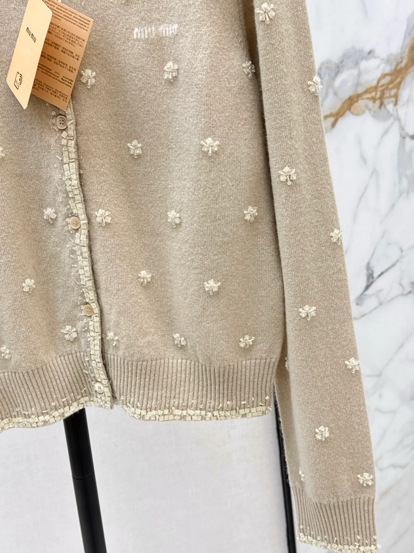 Miu 26ss beading flower cardigan
