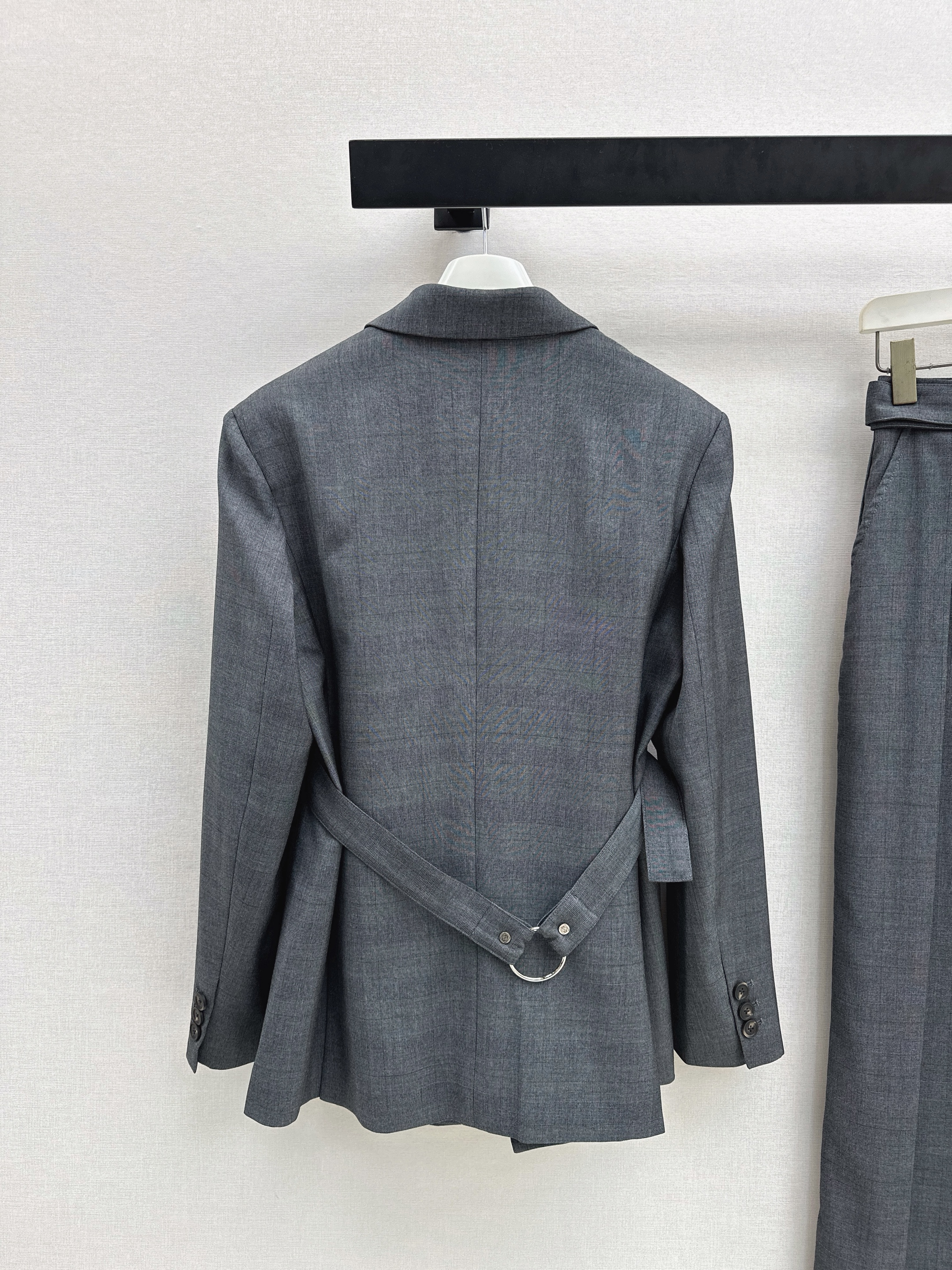 Loe 26ss check blazer