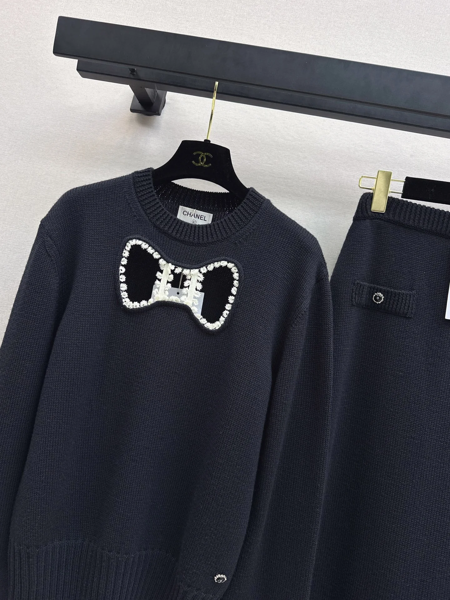 Chan 26ss wool hollow bow suit