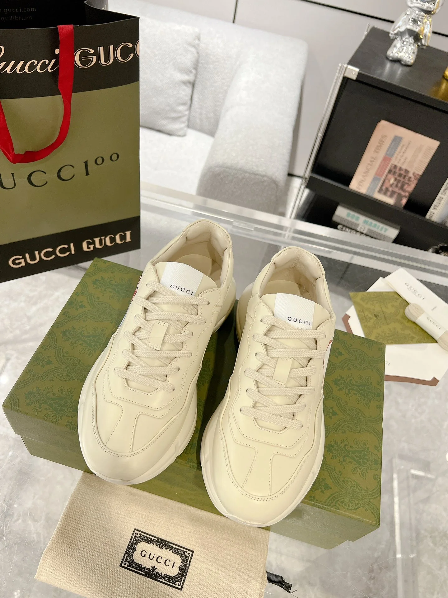Gucc 25fw dad's shoes