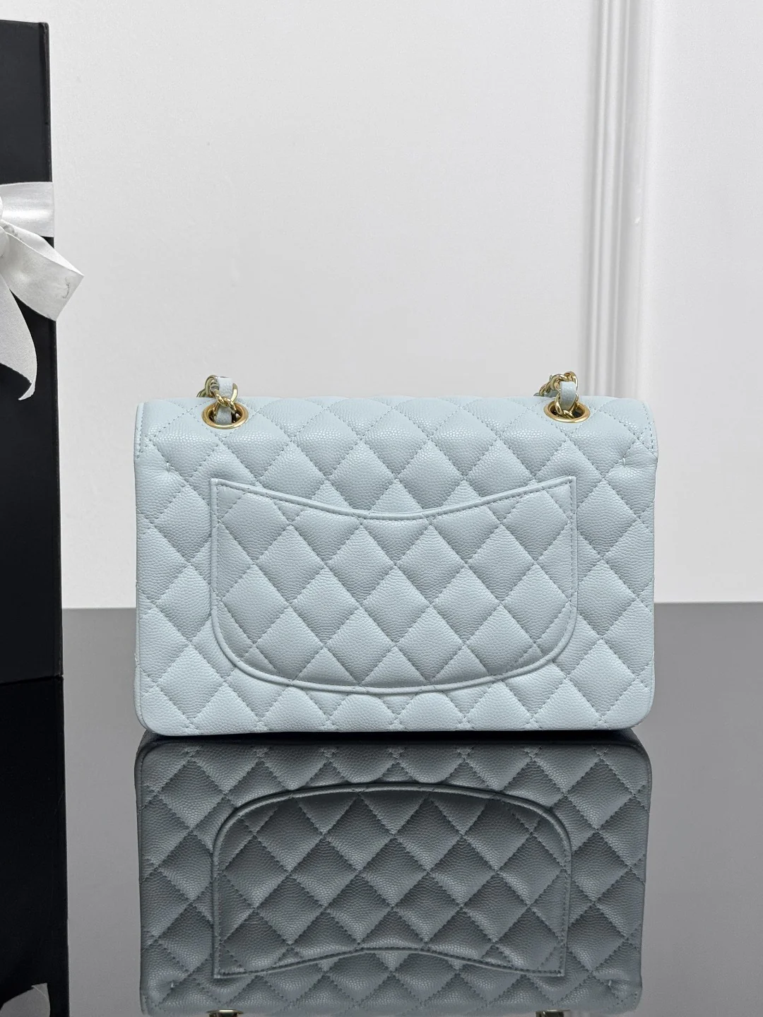 Chan cf23 chain shoulder bag