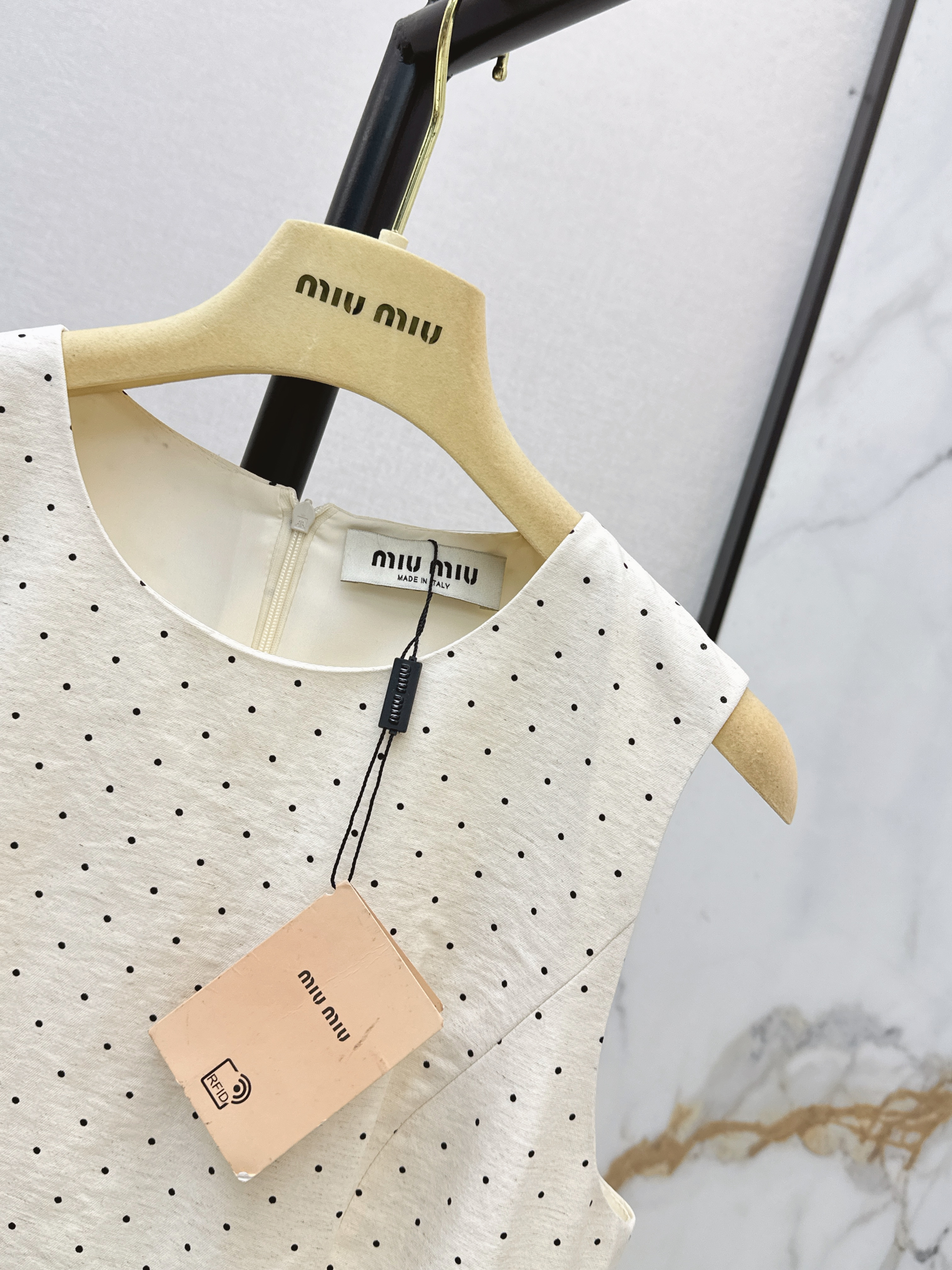 Miu 26ss polka dots dress
