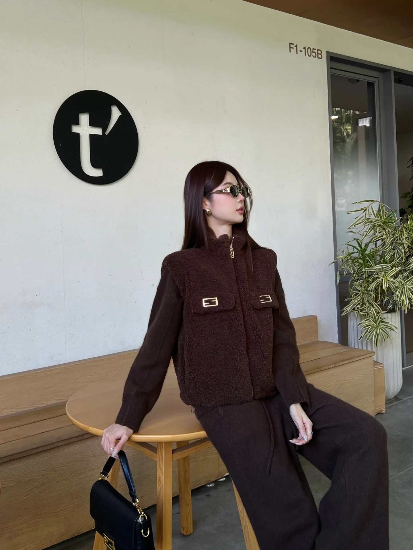 Fend 25fw fleece vest jacket