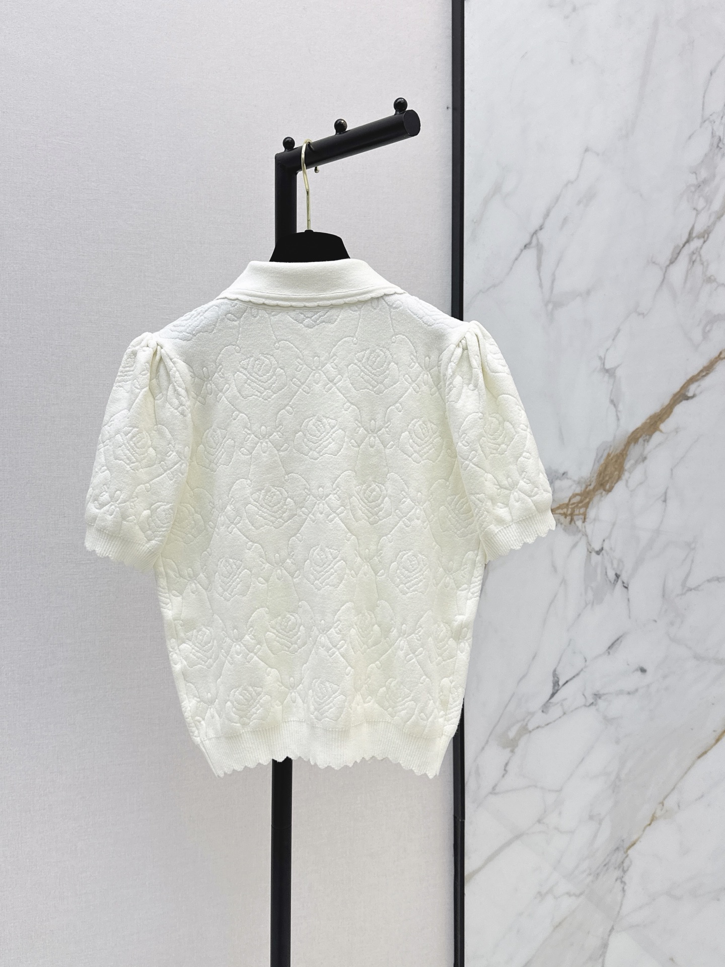 Chan 26ss 3d floarl knit sweater